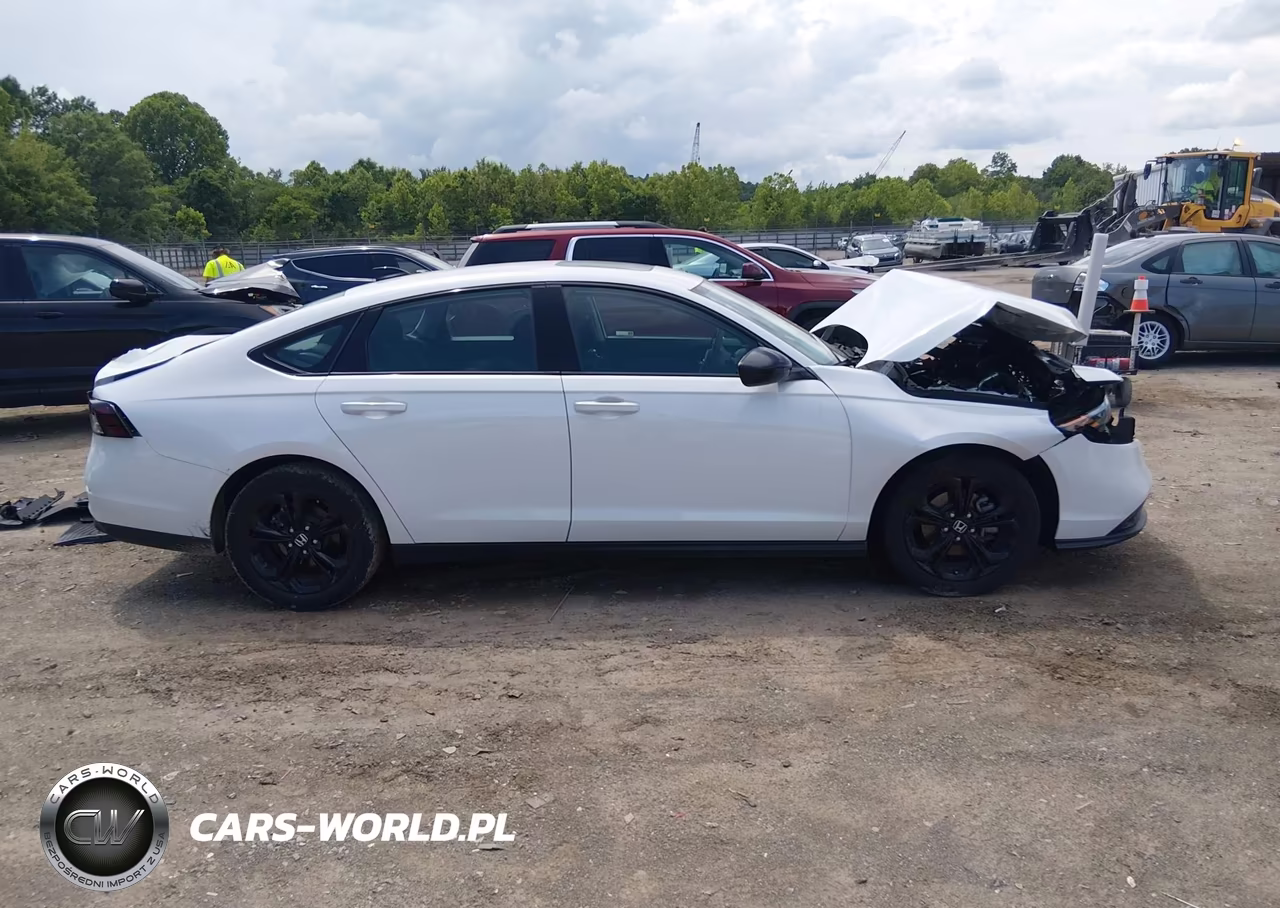 2025 Honda Accord Se VIN:1HGCY1F42SA036938 - 13