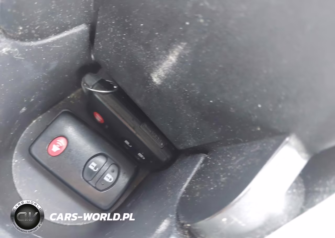 2010 Toyota Prius Iii VIN:JTDKN3DU6A0235979 - 11