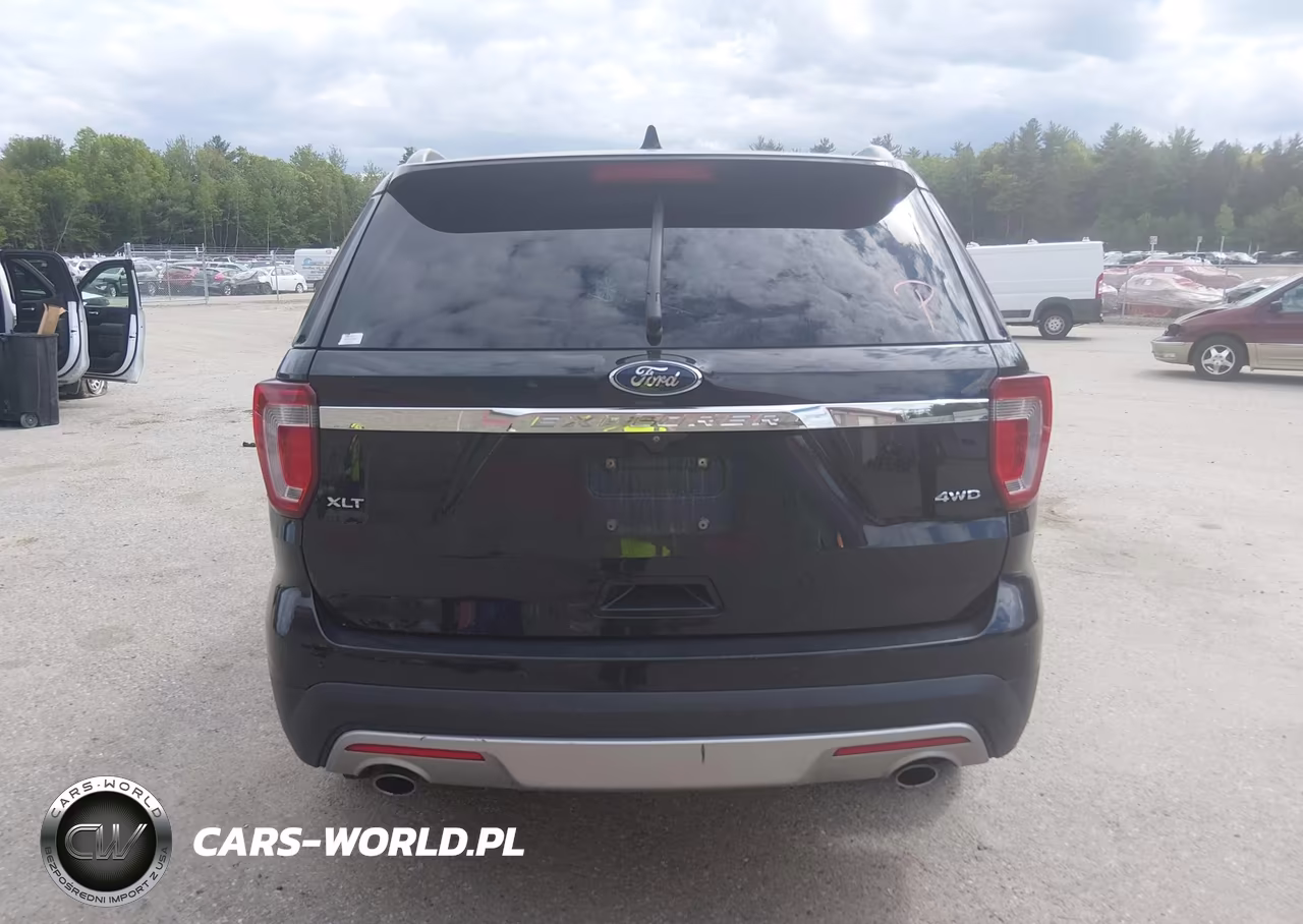 2017 Ford Explorer Xlt VIN:1FM5K8D83HGA52297 - 16