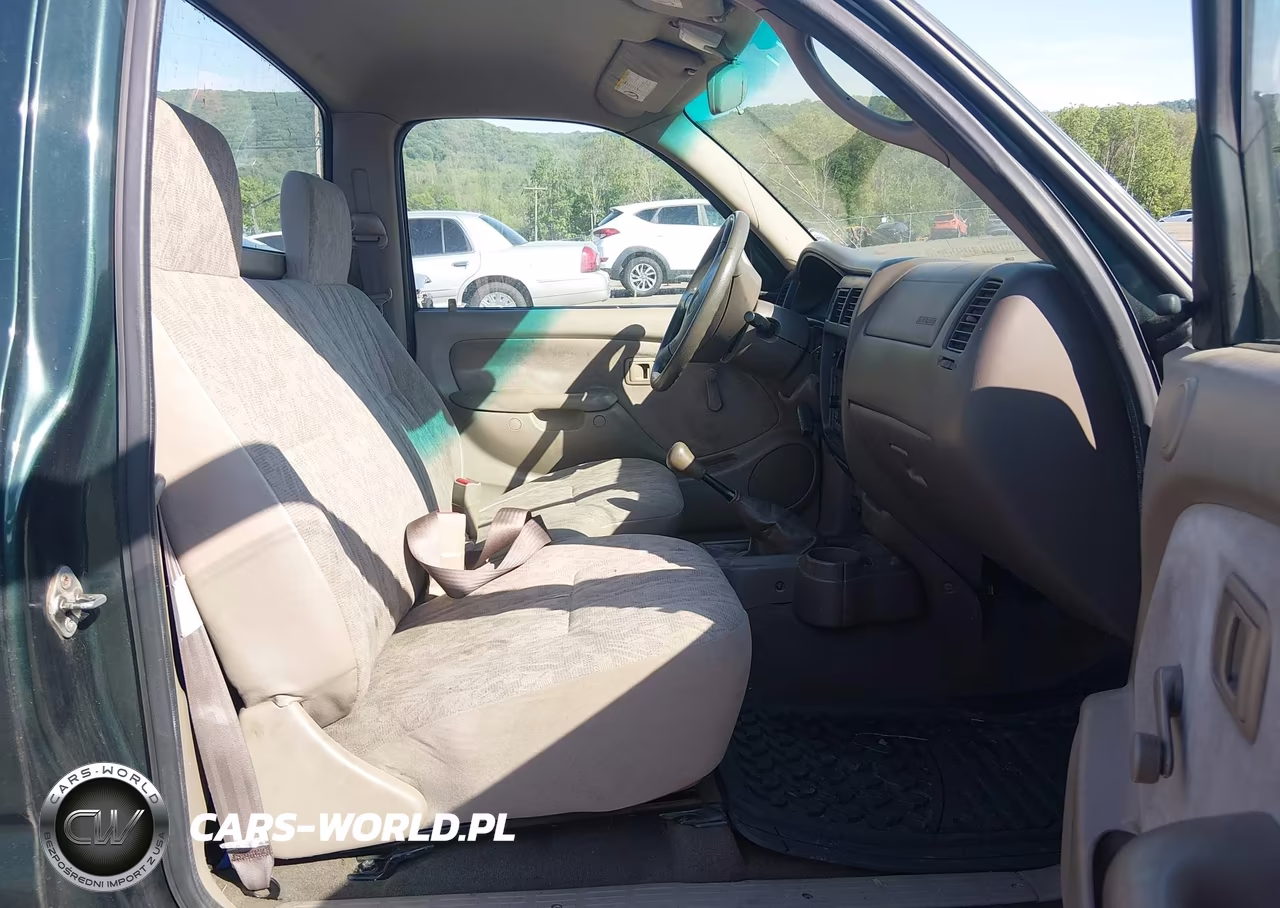 2001 Toyota Tacoma VIN:5TENL42N71Z828898 - 5