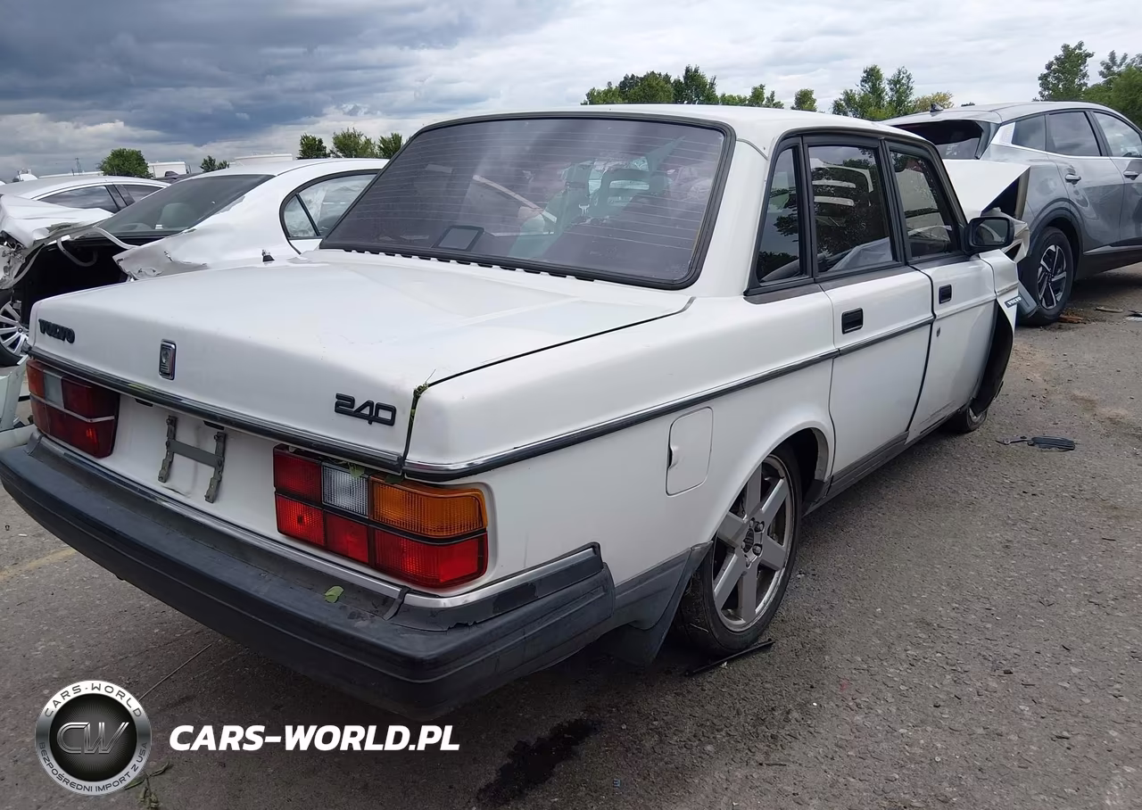 1993 Volvo 240 VIN:YV1AS8809P1481169 - 4