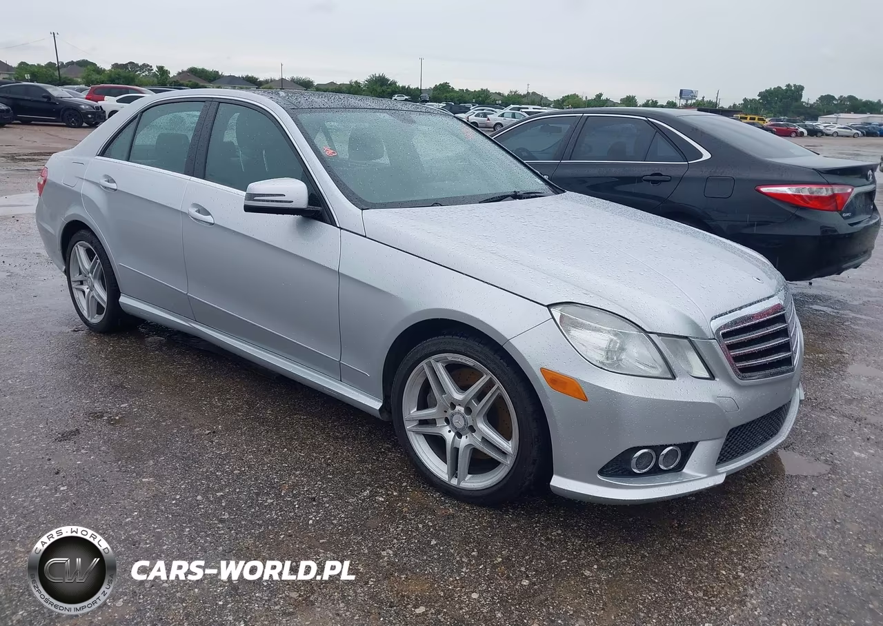 2010 Mercedes-Benz E 550 4Matic – zdjęcie 1 z 13