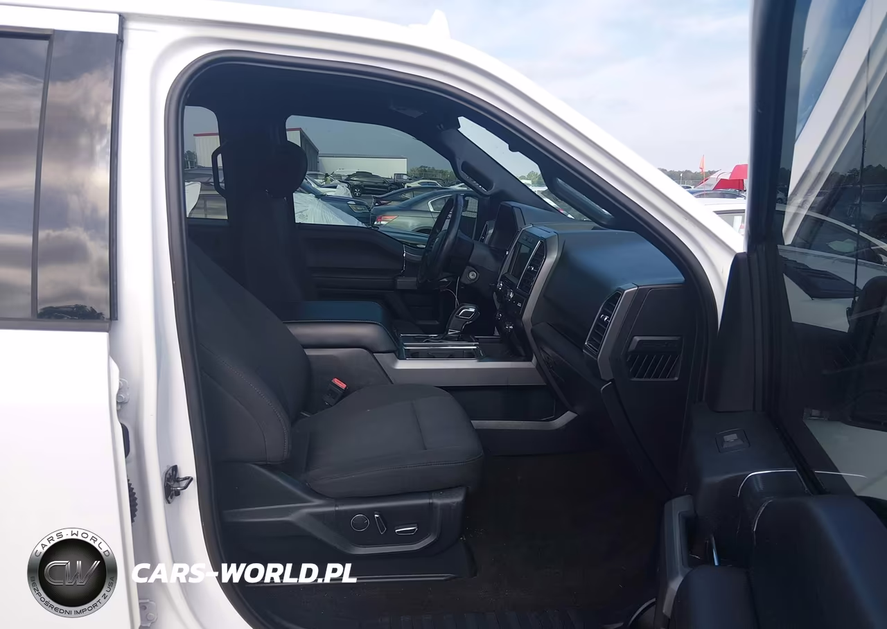 2018 Ford F-150 Xlt VIN:1FTEW1CP2JKF11959 - 5