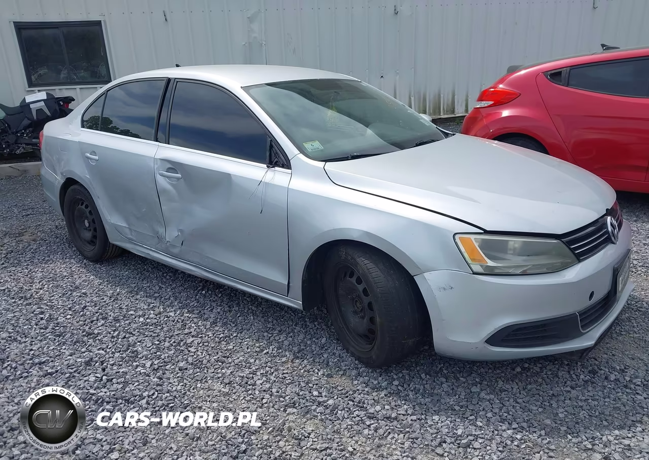 2014 Volkswagen Jetta 1.8T Se – zdjęcie 1 z 15