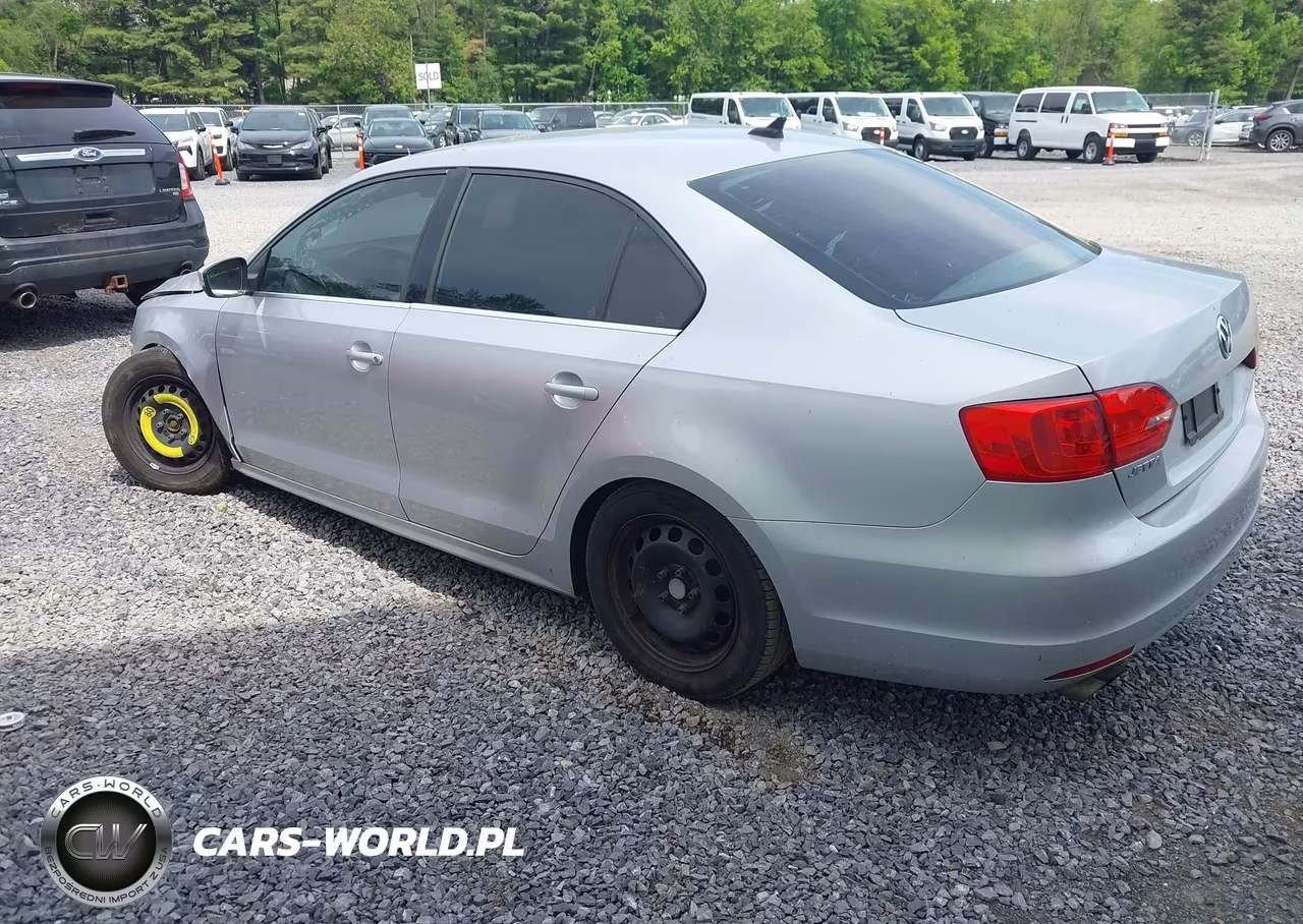 2014 Volkswagen Jetta 1.8T Se VIN:3VWB17AJ2EM363827 - 3