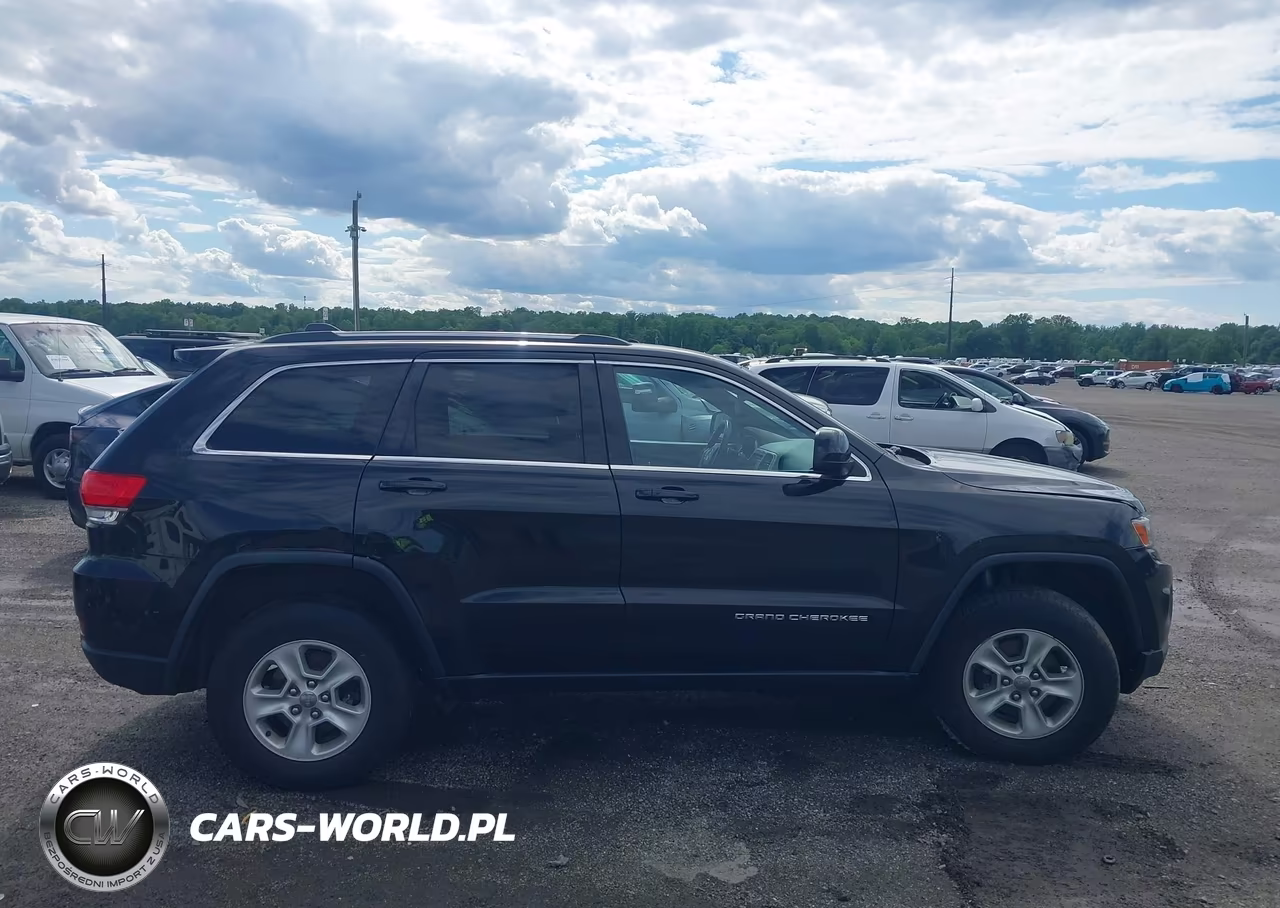 2014 Jeep Grand Cherokee Laredo VIN:1C4RJFAG1EC407916 - 13