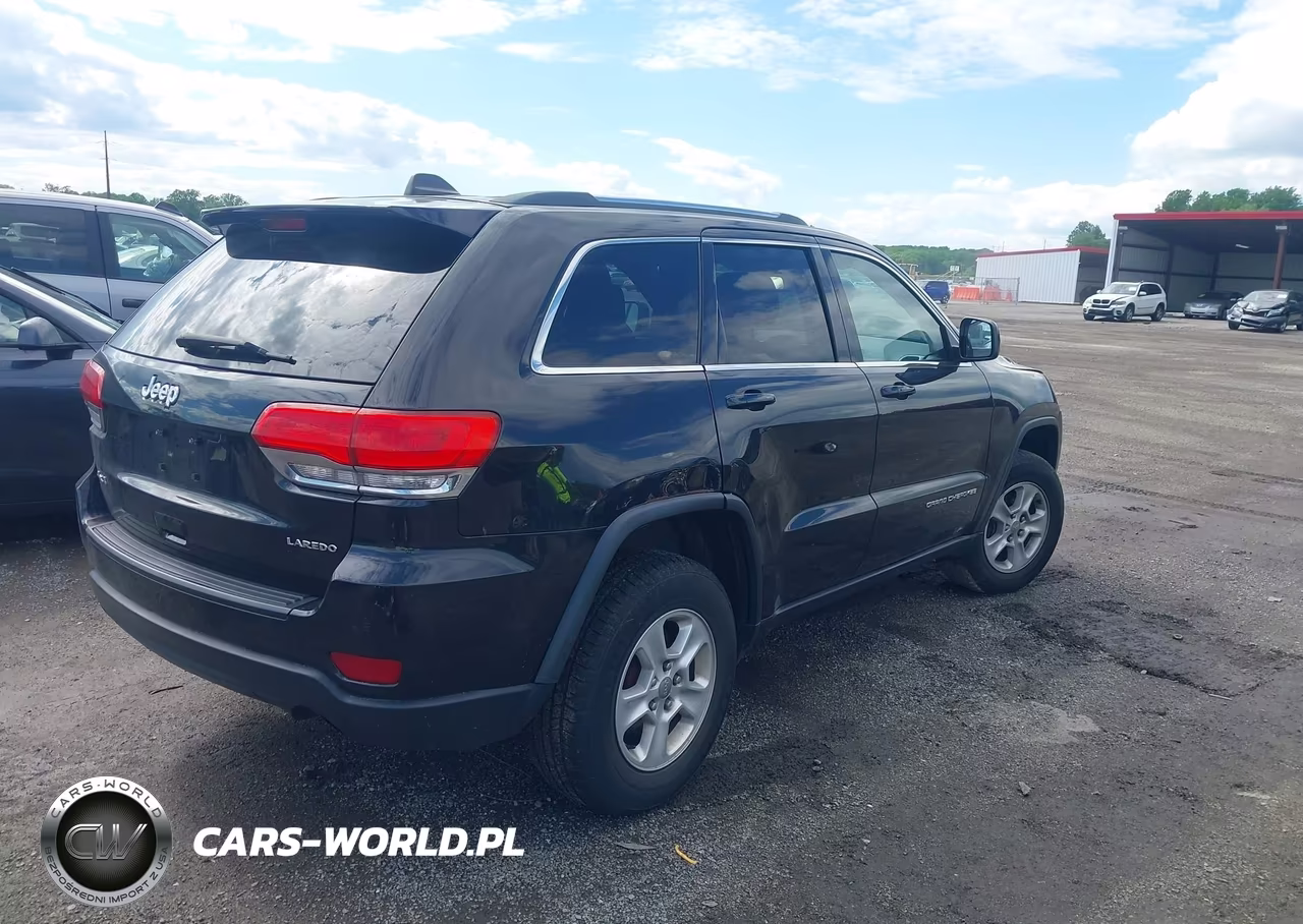 2014 Jeep Grand Cherokee Laredo VIN:1C4RJFAG1EC407916 - 4