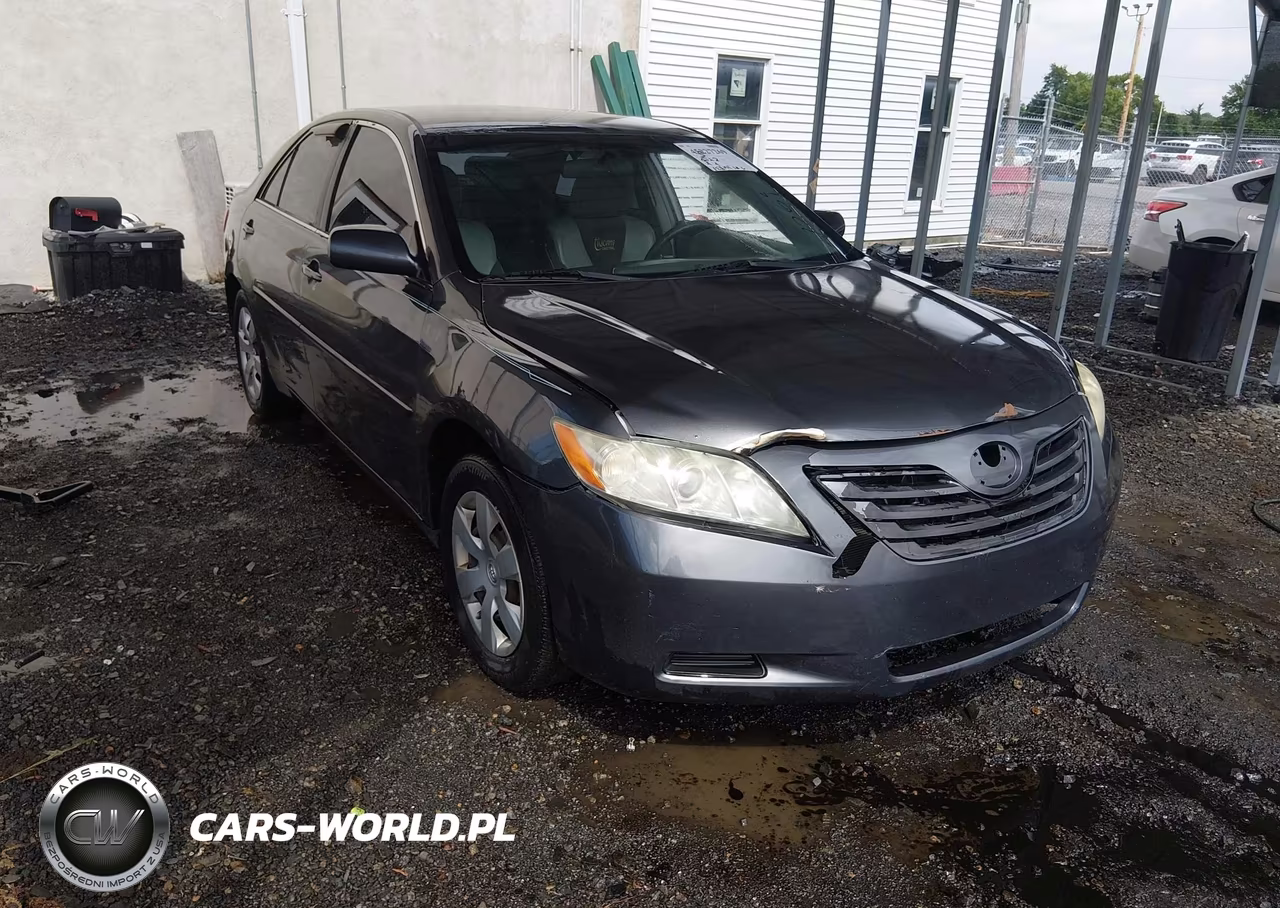 2007 Toyota Camry Le – zdjęcie 1 z 16