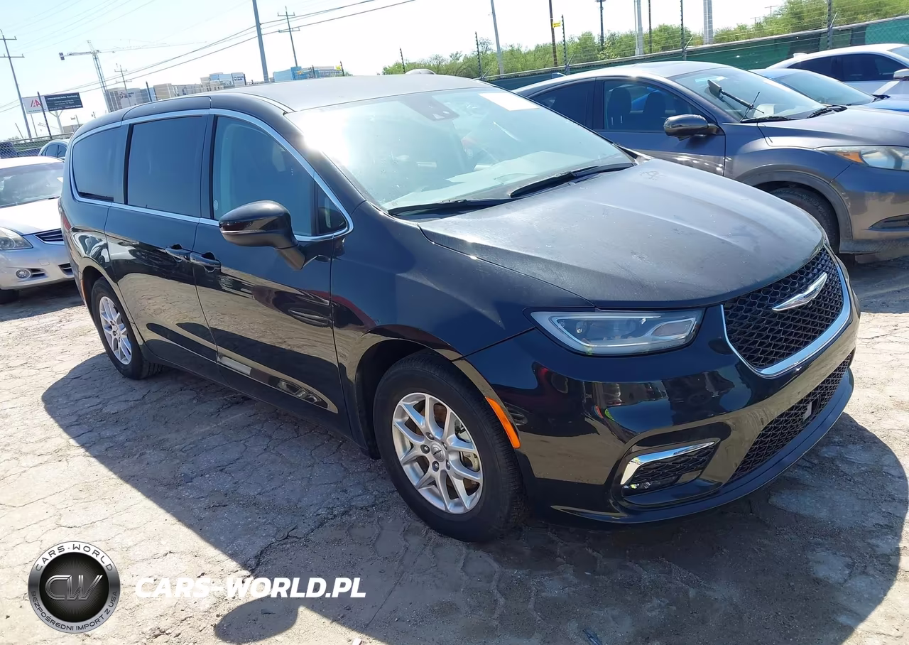 2023 Chrysler Pacifica Touring L – zdjęcie 1 z 16
