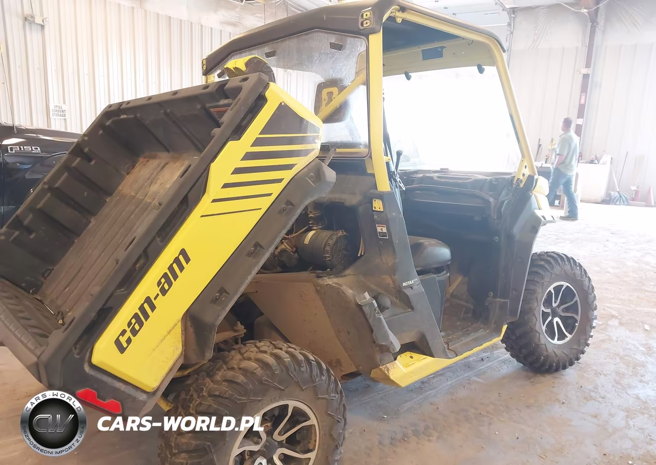 2018 Can-Am Defender X Mr Hd10 VIN:3JBUWAP45JK000183 - 4