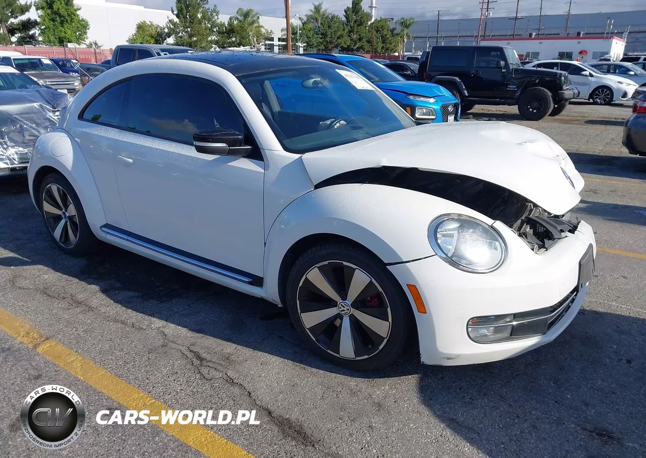 2012 Volkswagen Beetle 2.0T Turbo