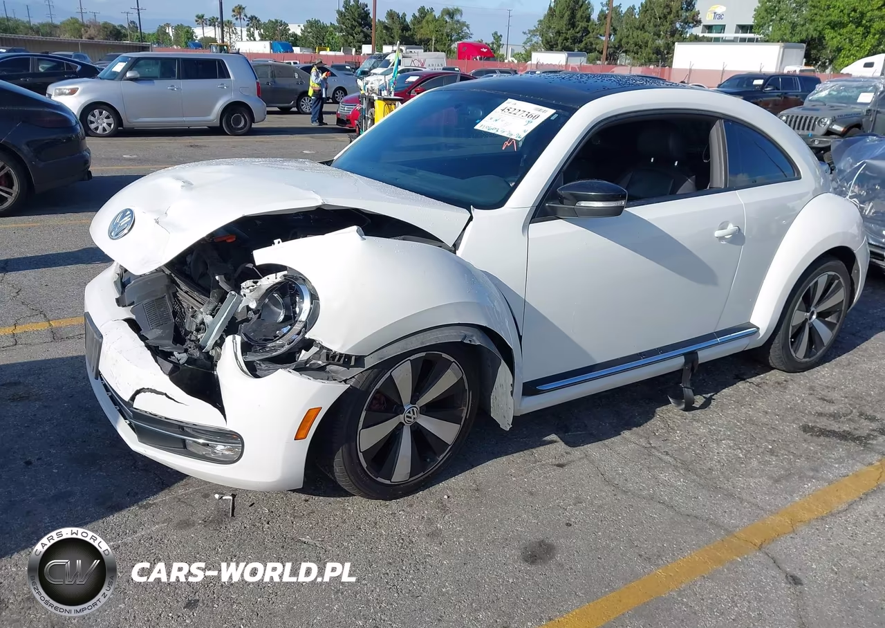 2012 Volkswagen Beetle 2.0T Turbo VIN:3VWVA7AT2CM628029 - 2