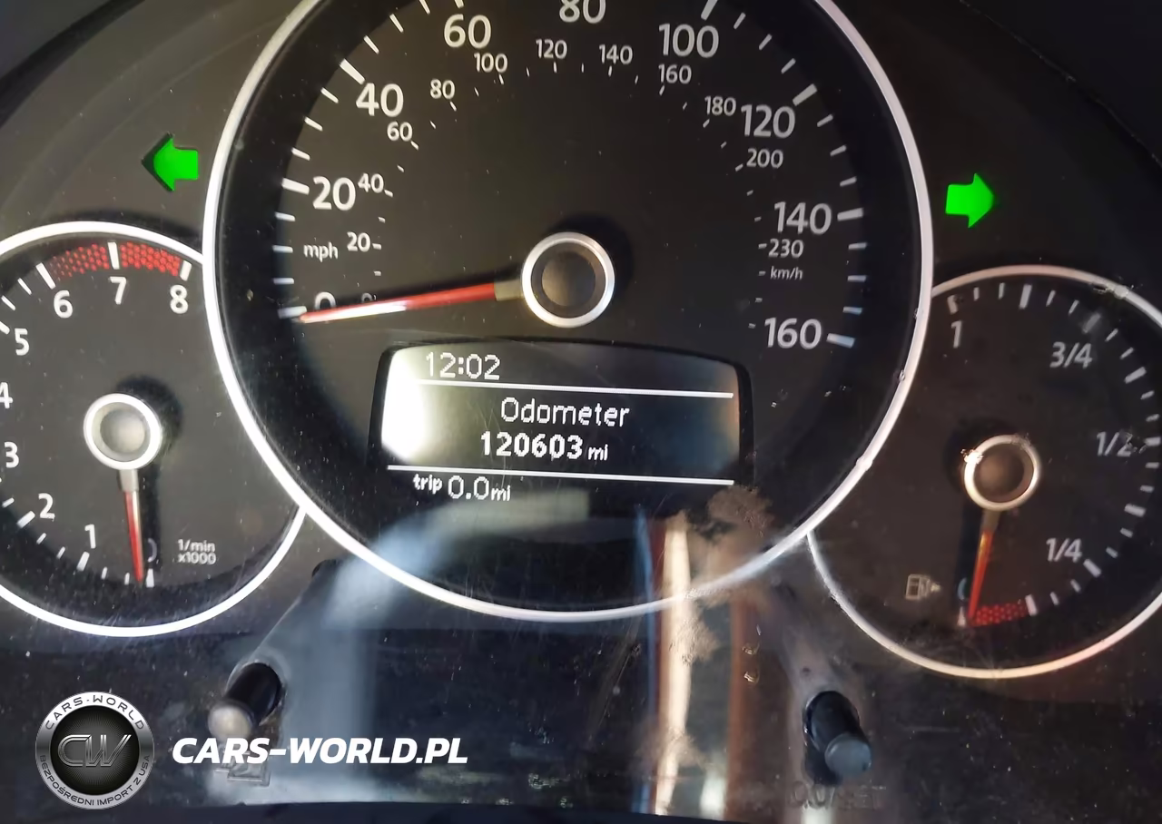 2012 Volkswagen Beetle 2.0T Turbo VIN:3VWVA7AT2CM628029 - 7
