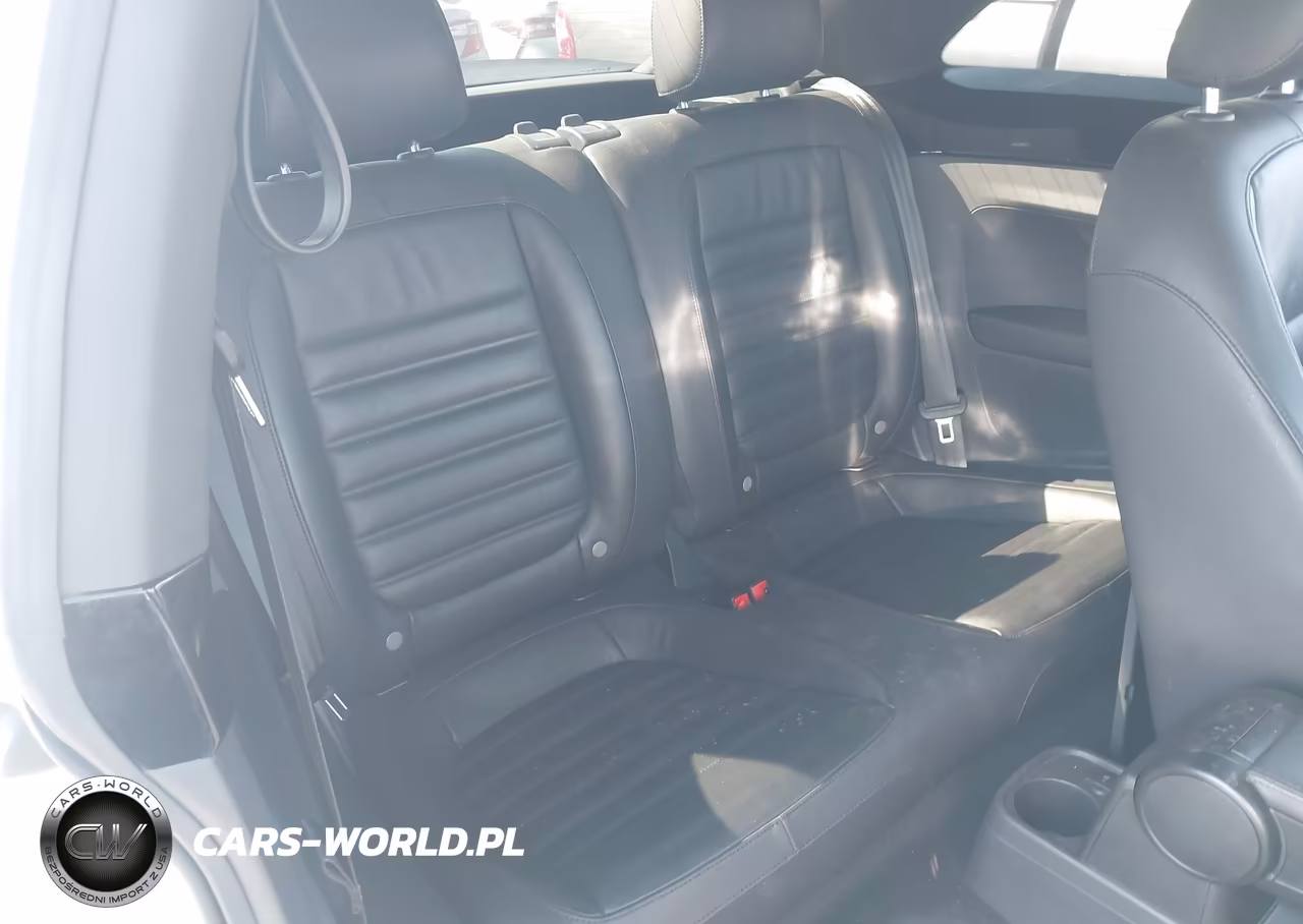 2012 Volkswagen Beetle 2.0T Turbo VIN:3VWVA7AT2CM628029 - 8