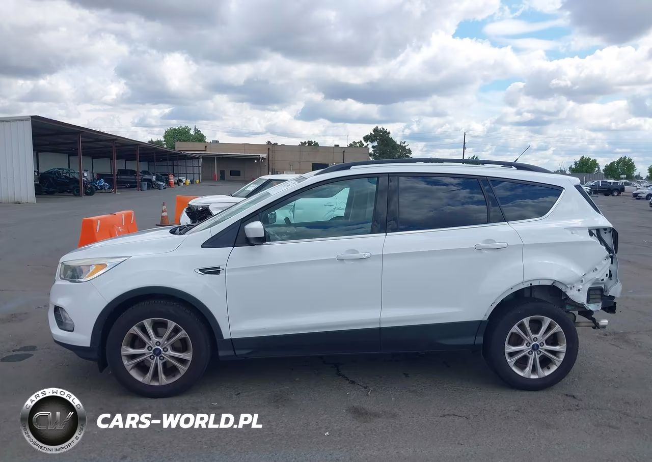 2018 Ford Escape Se VIN:1FMCU0GDXJUB16841 - 14
