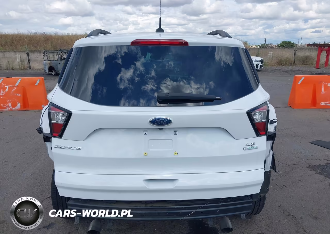 2018 Ford Escape Se VIN:1FMCU0GDXJUB16841 - 16