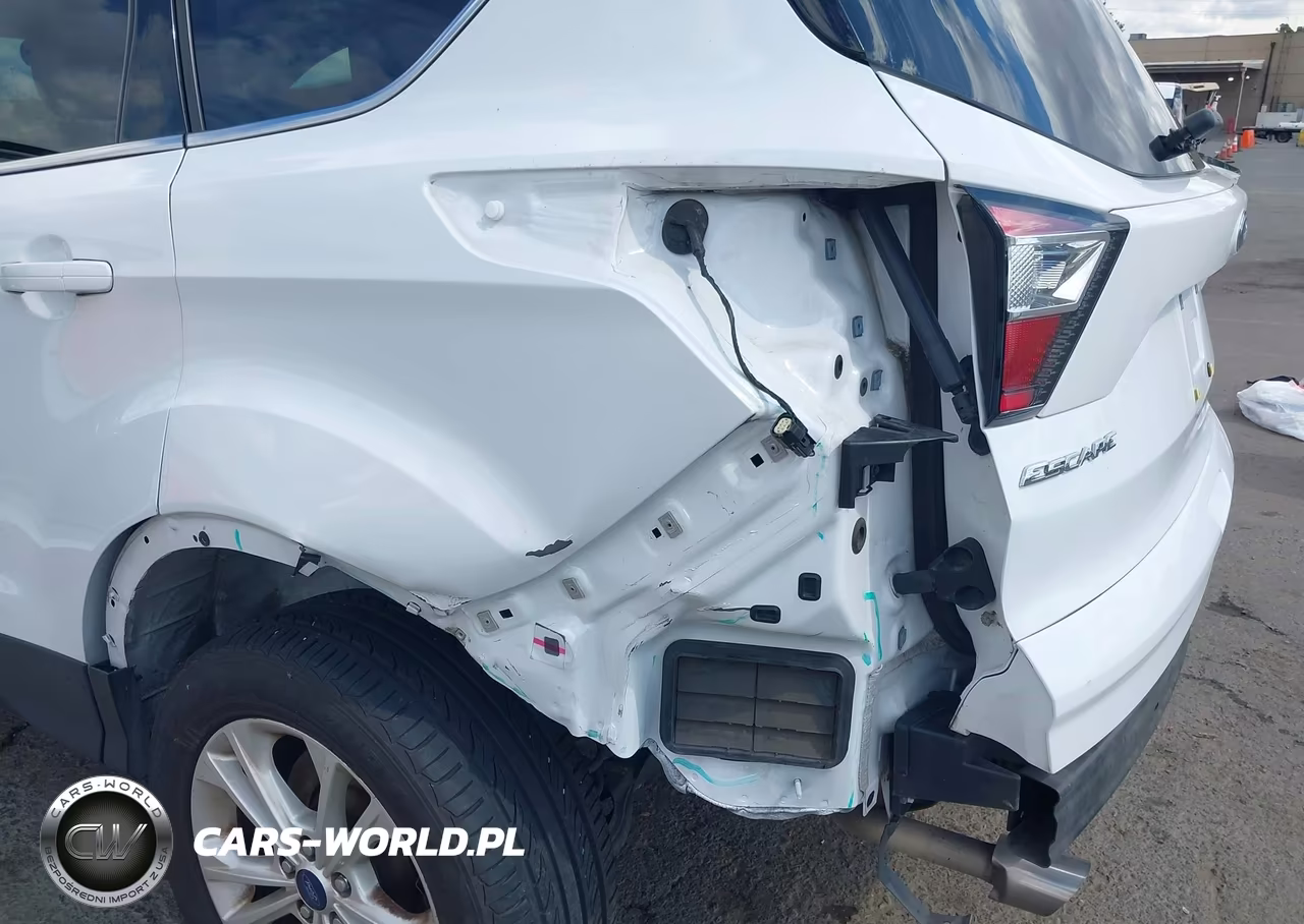 2018 Ford Escape Se VIN:1FMCU0GDXJUB16841 - 6