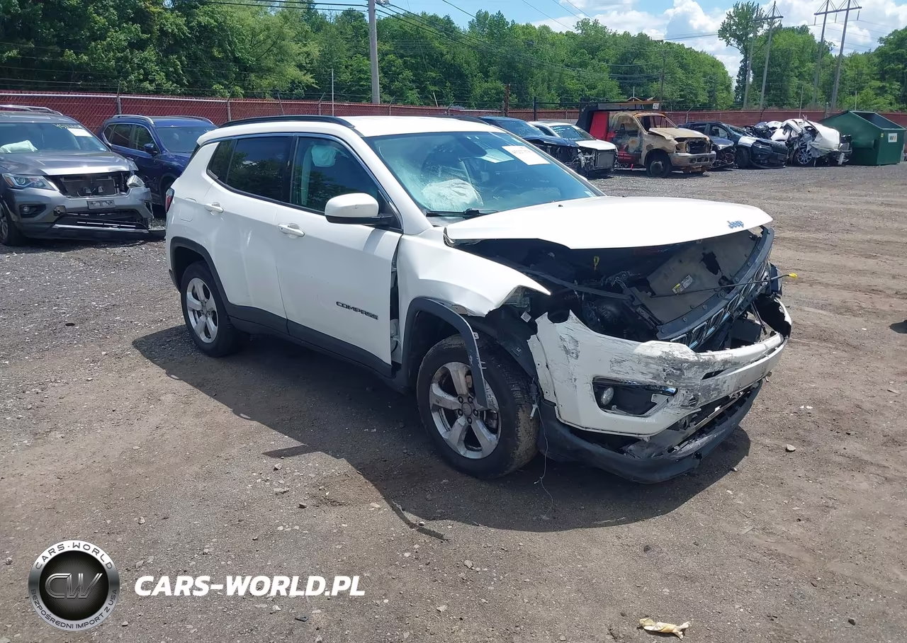 2020 Jeep Compass Latitude 4X4 – zdjęcie 1 z 17