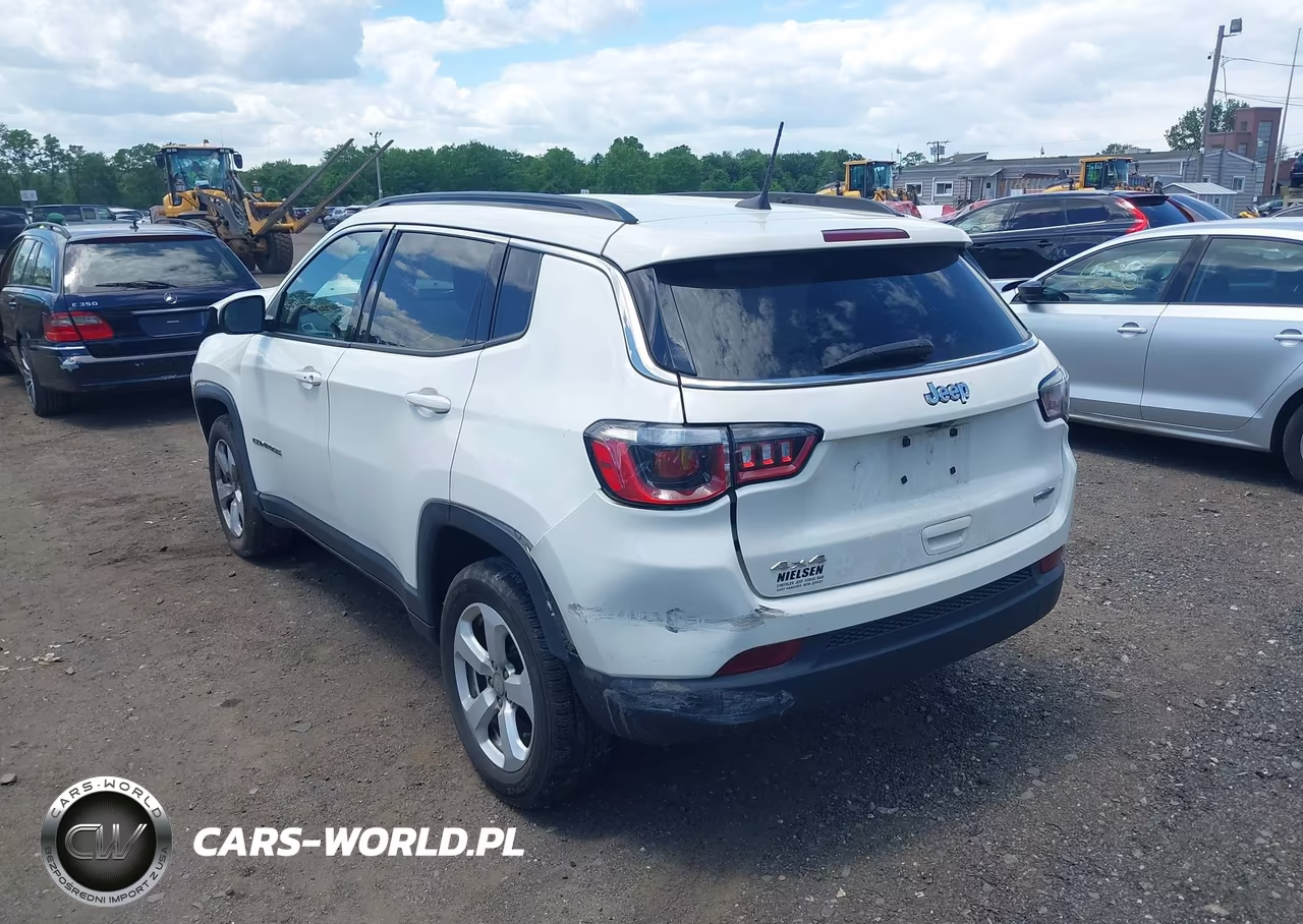 2020 Jeep Compass Latitude 4X4 VIN:3C4NJDBB1LT138467 - 17