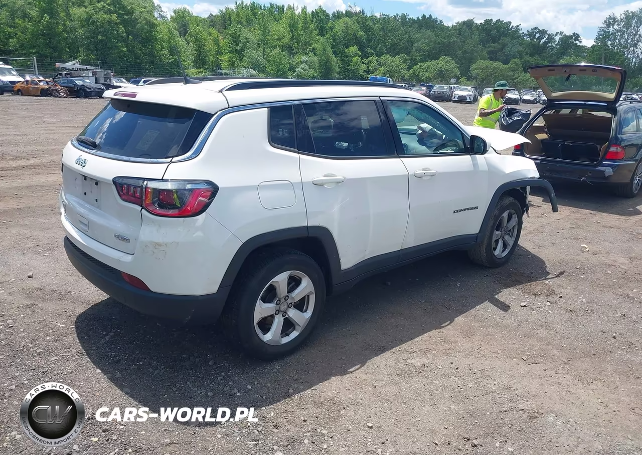 2020 Jeep Compass Latitude 4X4 VIN:3C4NJDBB1LT138467 - 4