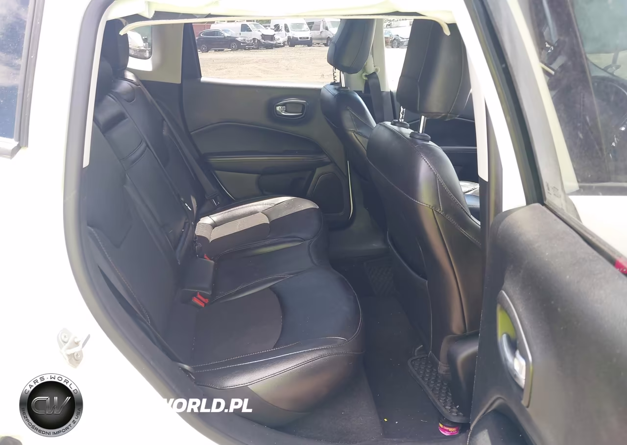 2020 Jeep Compass Latitude 4X4 VIN:3C4NJDBB1LT138467 - 8