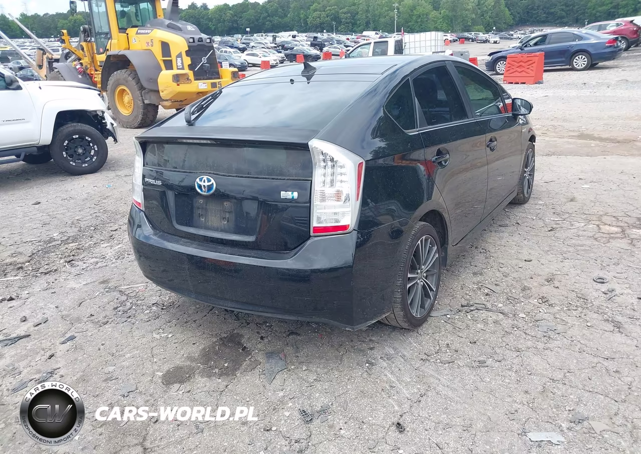 2010 Toyota Prius Iii VIN:JTDKN3DU4A0147156 - 4