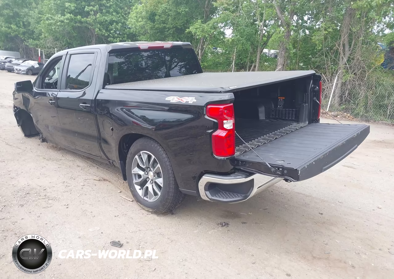2026 Chevrolet Silverado 1500 4Wd Short Bed Lt With 2Fl VIN:1GCPKKEK0TZ168803 - 3
