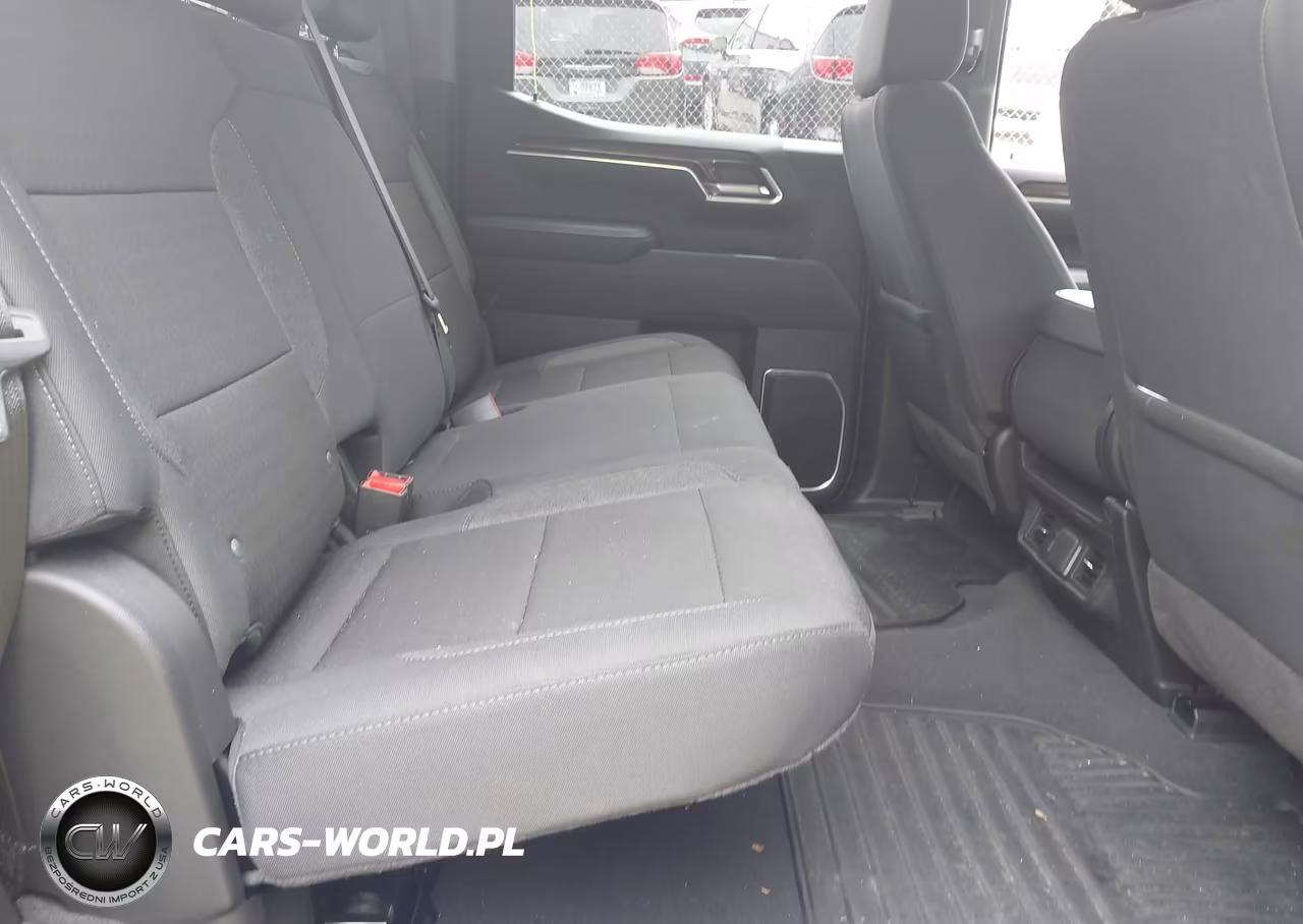 2026 Chevrolet Silverado 1500 4Wd Short Bed Lt With 2Fl VIN:1GCPKKEK0TZ168803 - 8