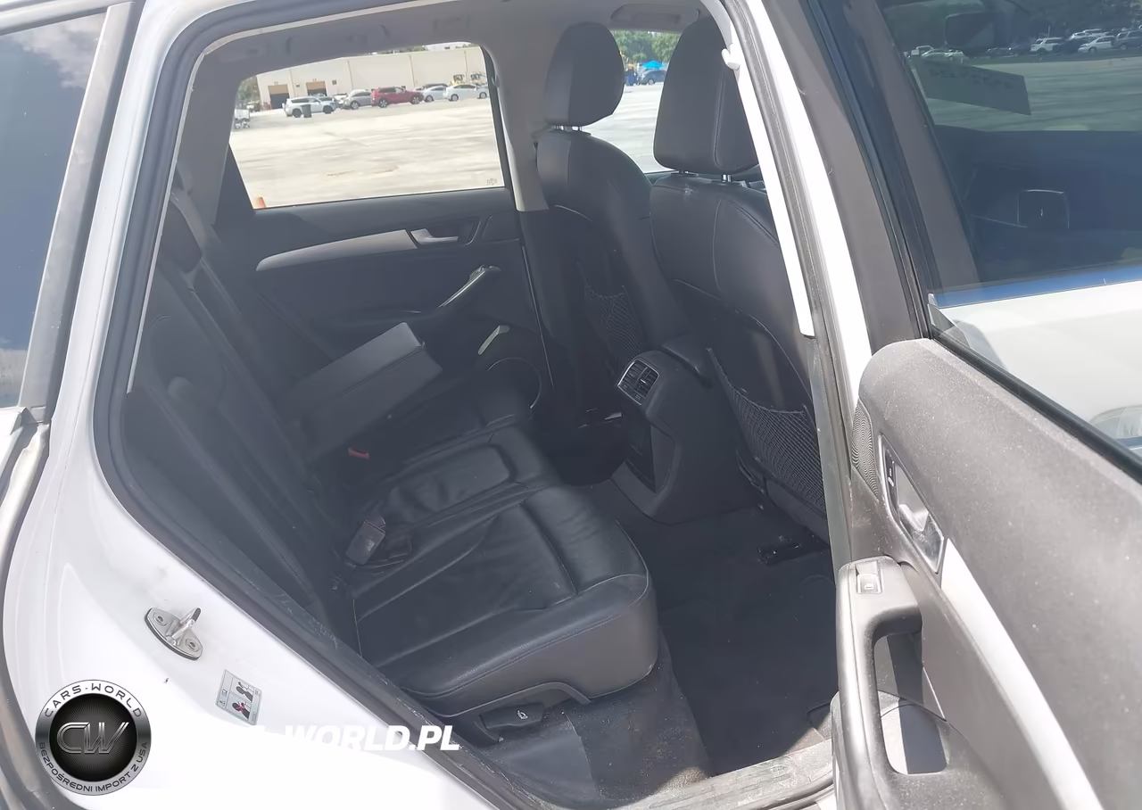 2017 Audi Q5 2.0T Premium VIN:WA1L2AFP5HA029334 - 8