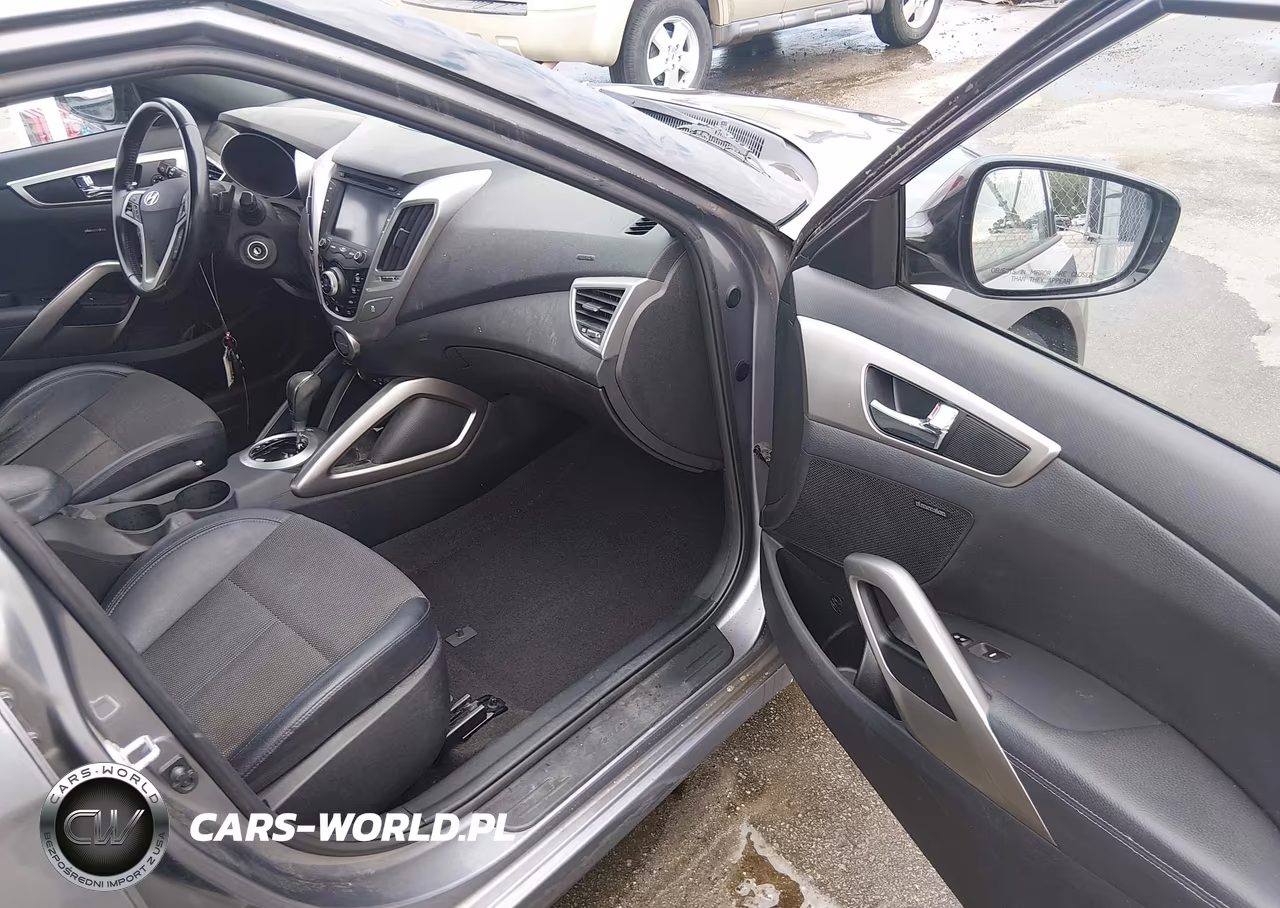 2016 Hyundai Veloster VIN:KMHTC6AD3GU272646 - 5