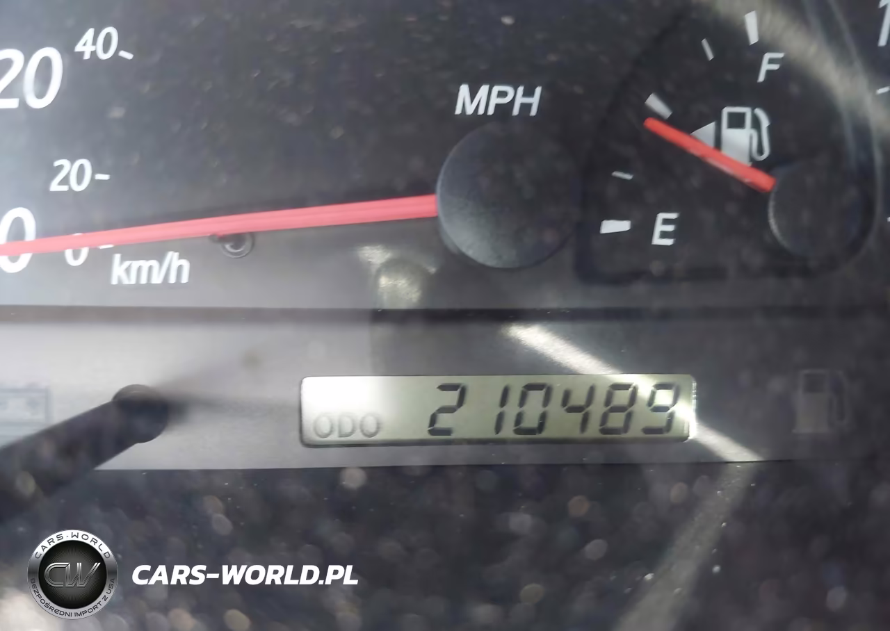 2004 Toyota Camry Le VIN:4T1BE32K04U836766 - 15