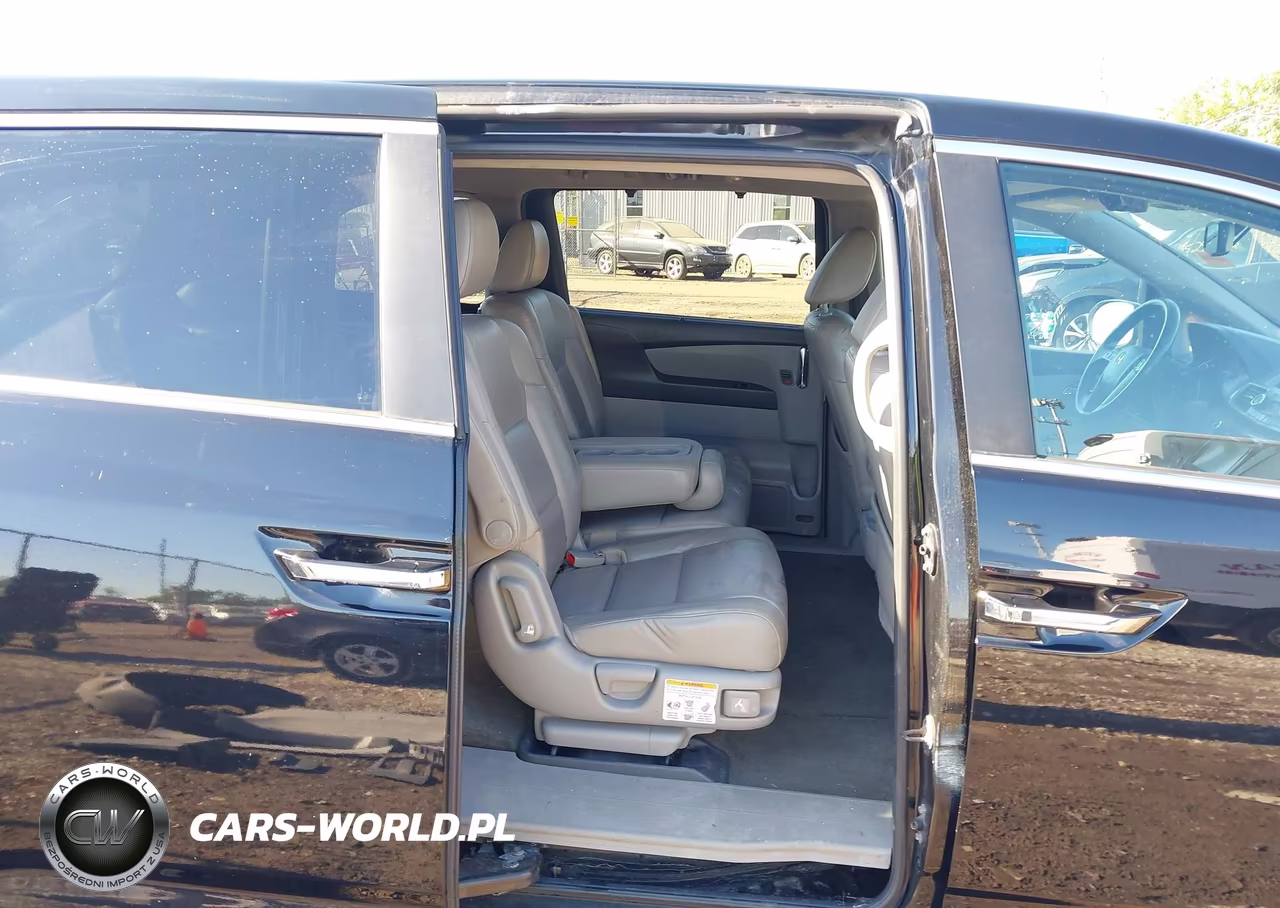 2015 Honda Odyssey Ex-L VIN:5FNRL5H60FB004175 - 8
