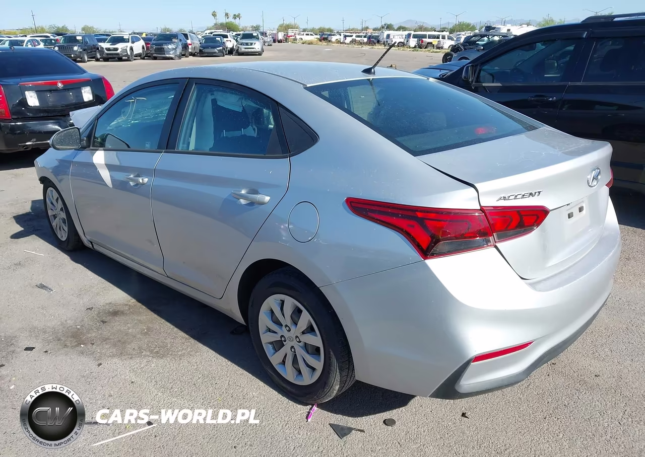2021 Hyundai Accent Se VIN:3KPC24A60ME130584 - 3