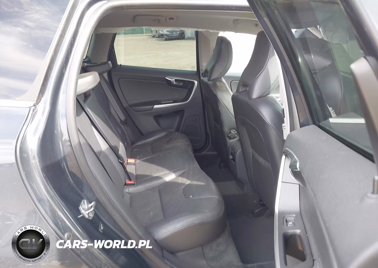 2014 Volvo Xc60 T6 R-Design Platinum VIN:YV4902DZ1E2535343 - 8