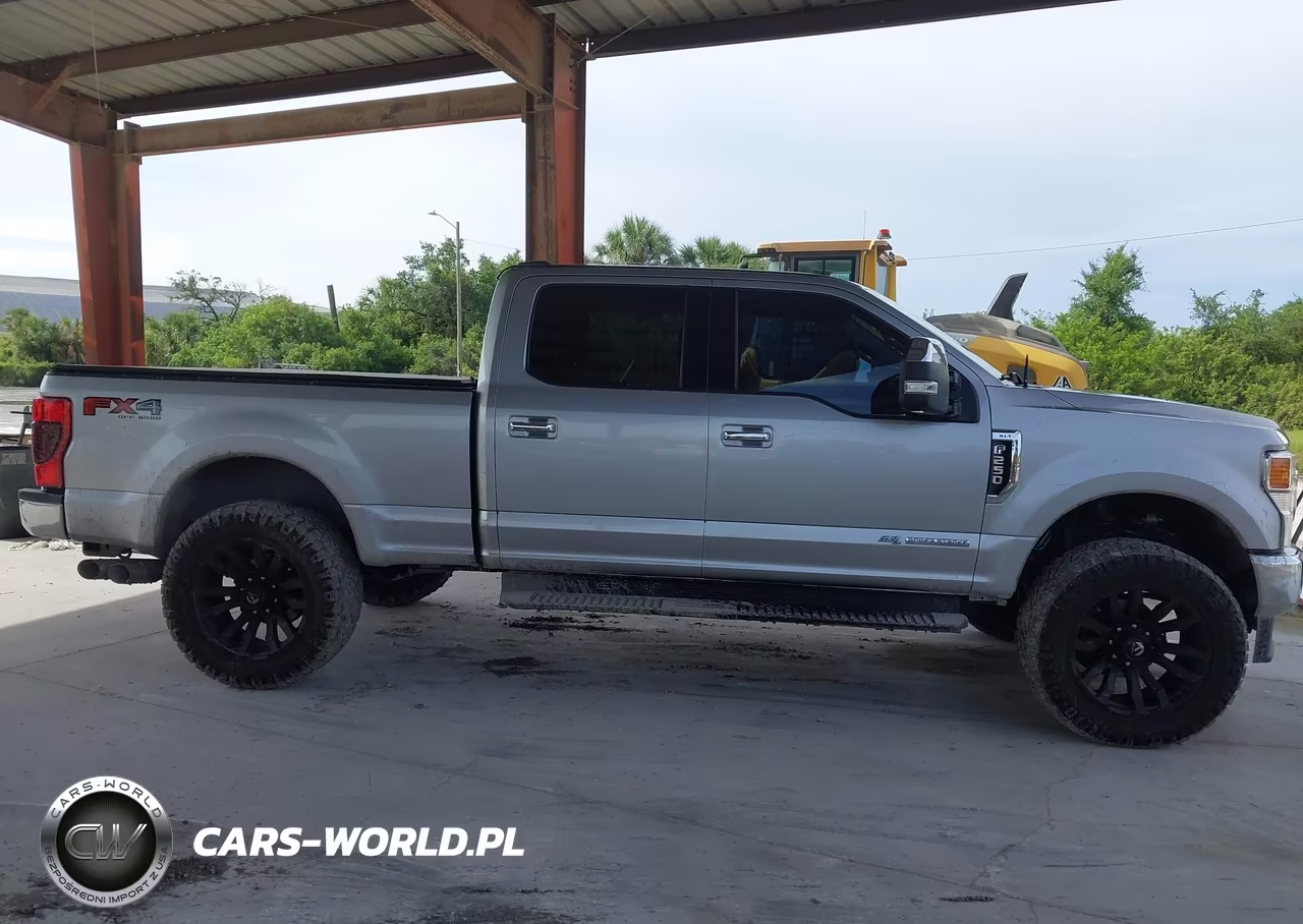 2020 Ford F-250 Xlt VIN:1FT7W2BT7LEE72817 - 13
