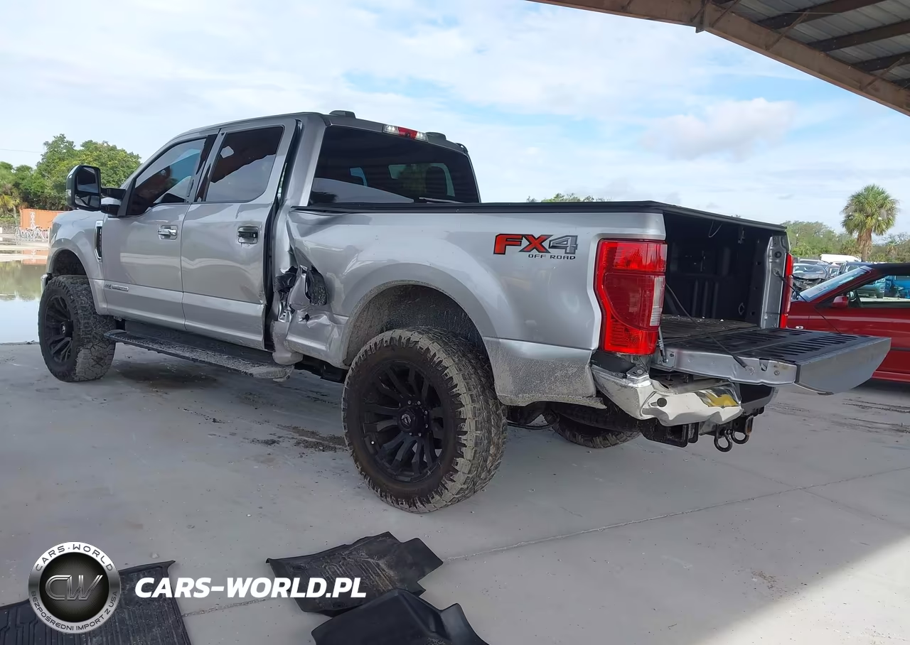 2020 Ford F-250 Xlt VIN:1FT7W2BT7LEE72817 - 3