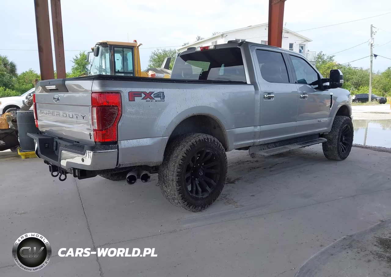 2020 Ford F-250 Xlt VIN:1FT7W2BT7LEE72817 - 4