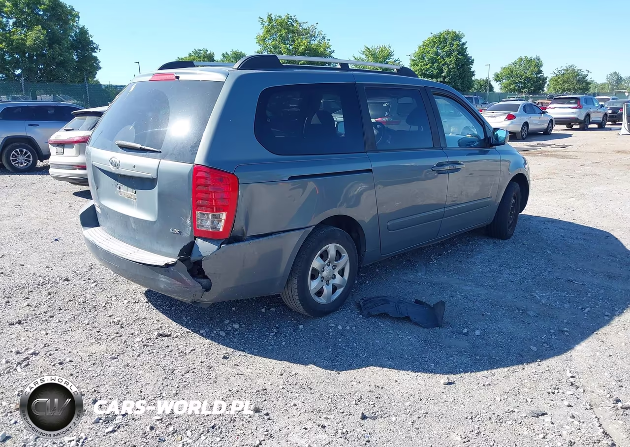 2008 Kia Sedona Lx VIN:KNDMB233186212847 - 4