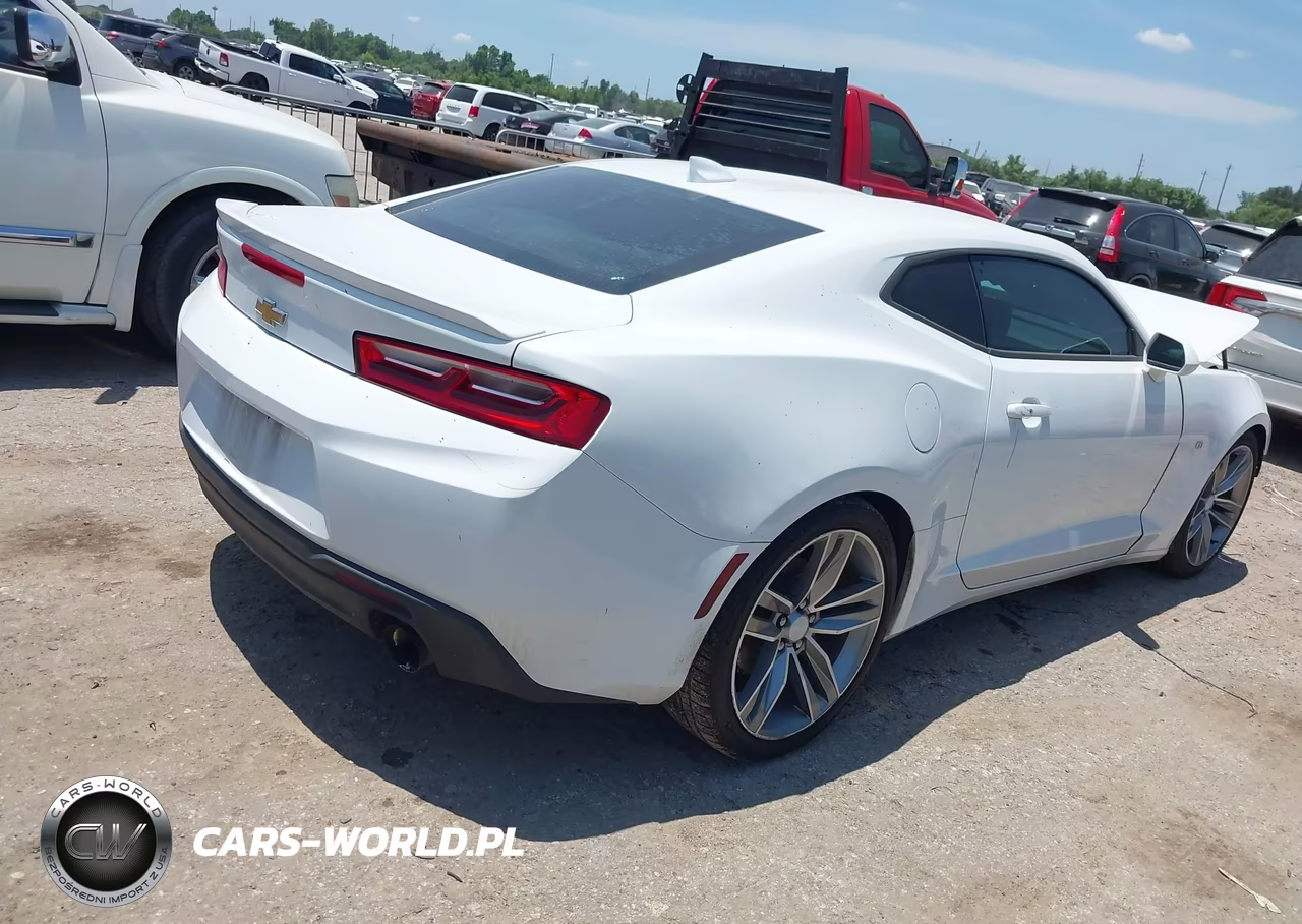 2017 Chevrolet Camaro 1Lt VIN:1G1FB1RS7H0104830 - 4