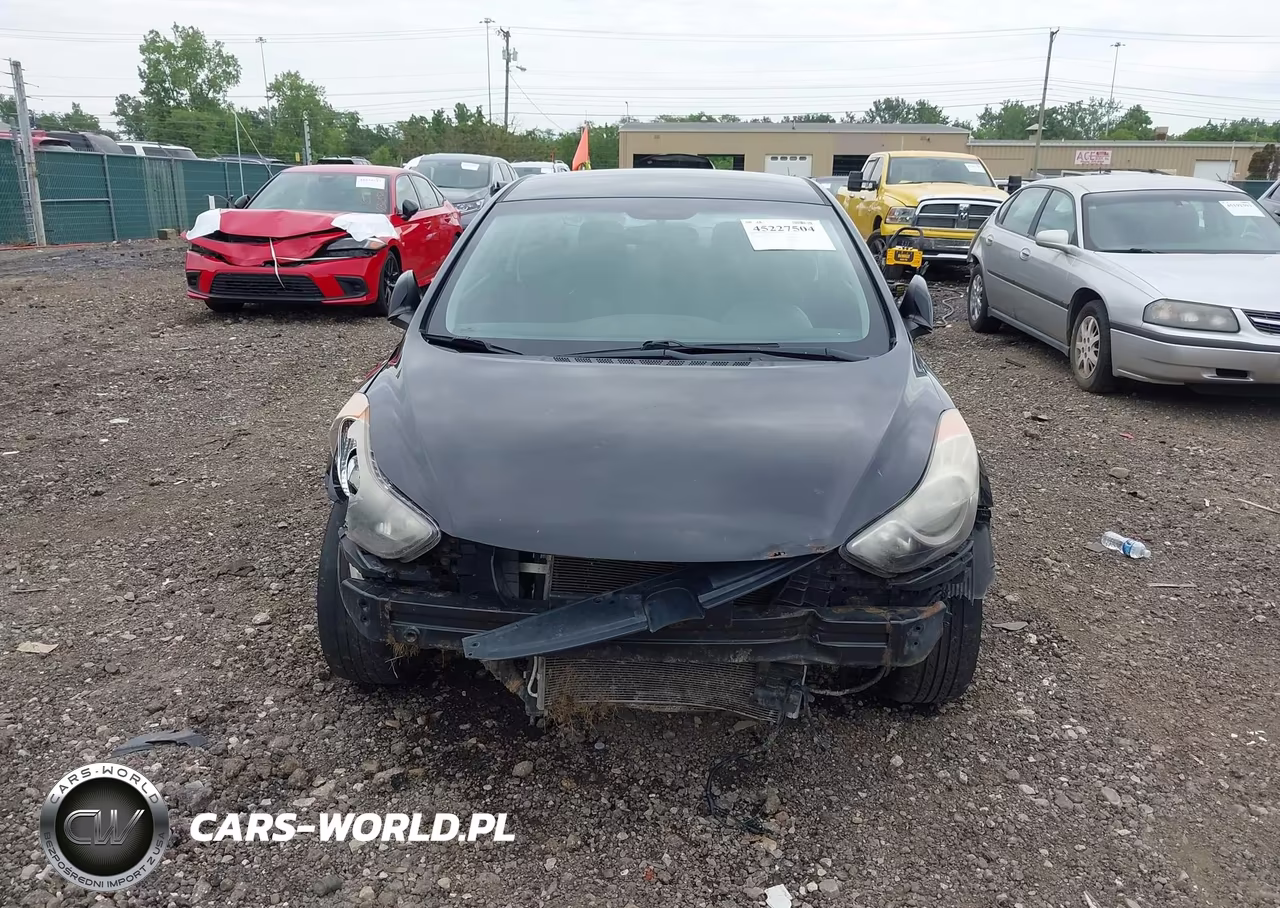 2013 Hyundai Elantra Gs VIN:KMHDH6AE9DU012889 - 13