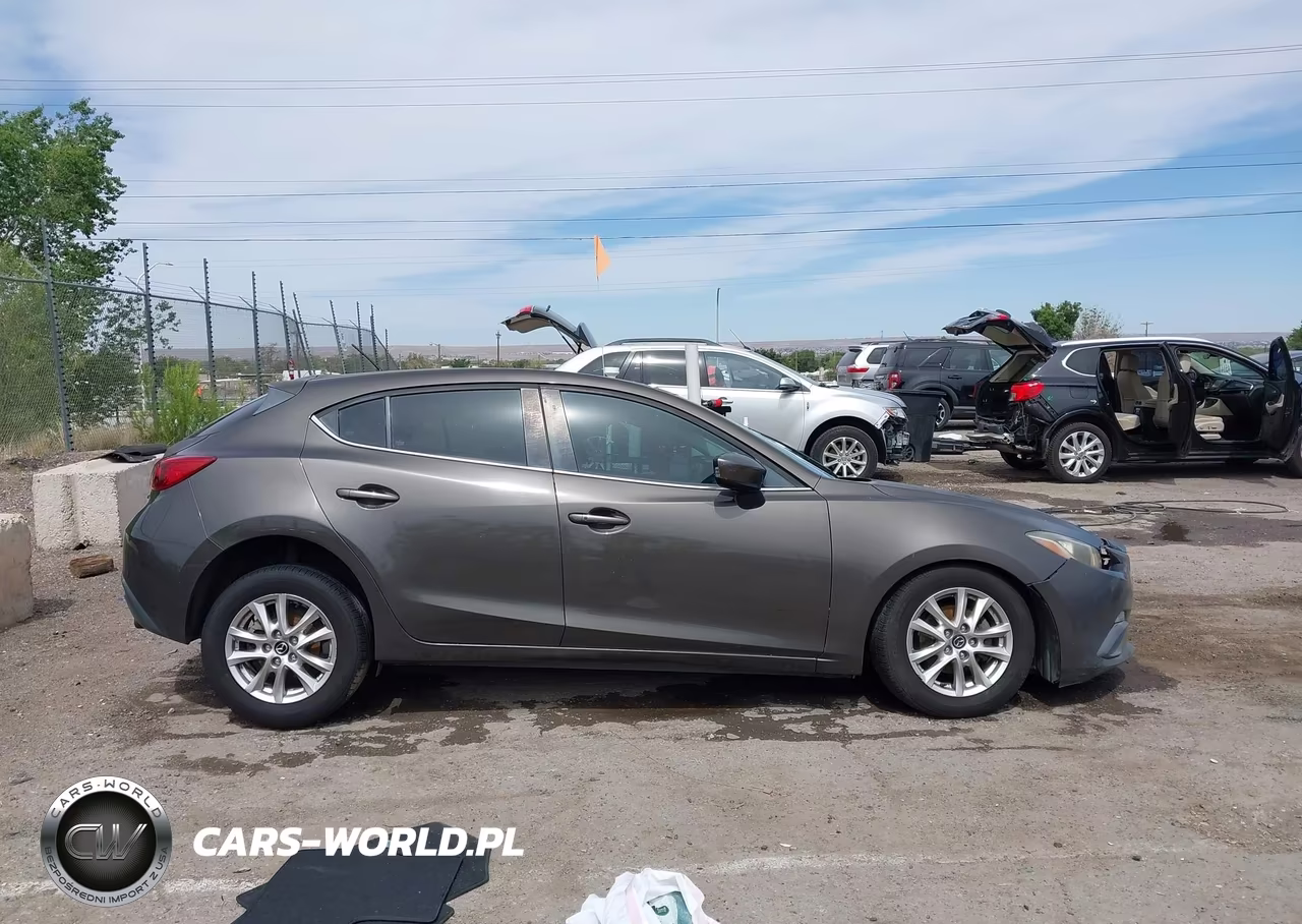 2014 Mazda Mazda3 I Touring VIN:JM1BM1L72E1161091 - 13