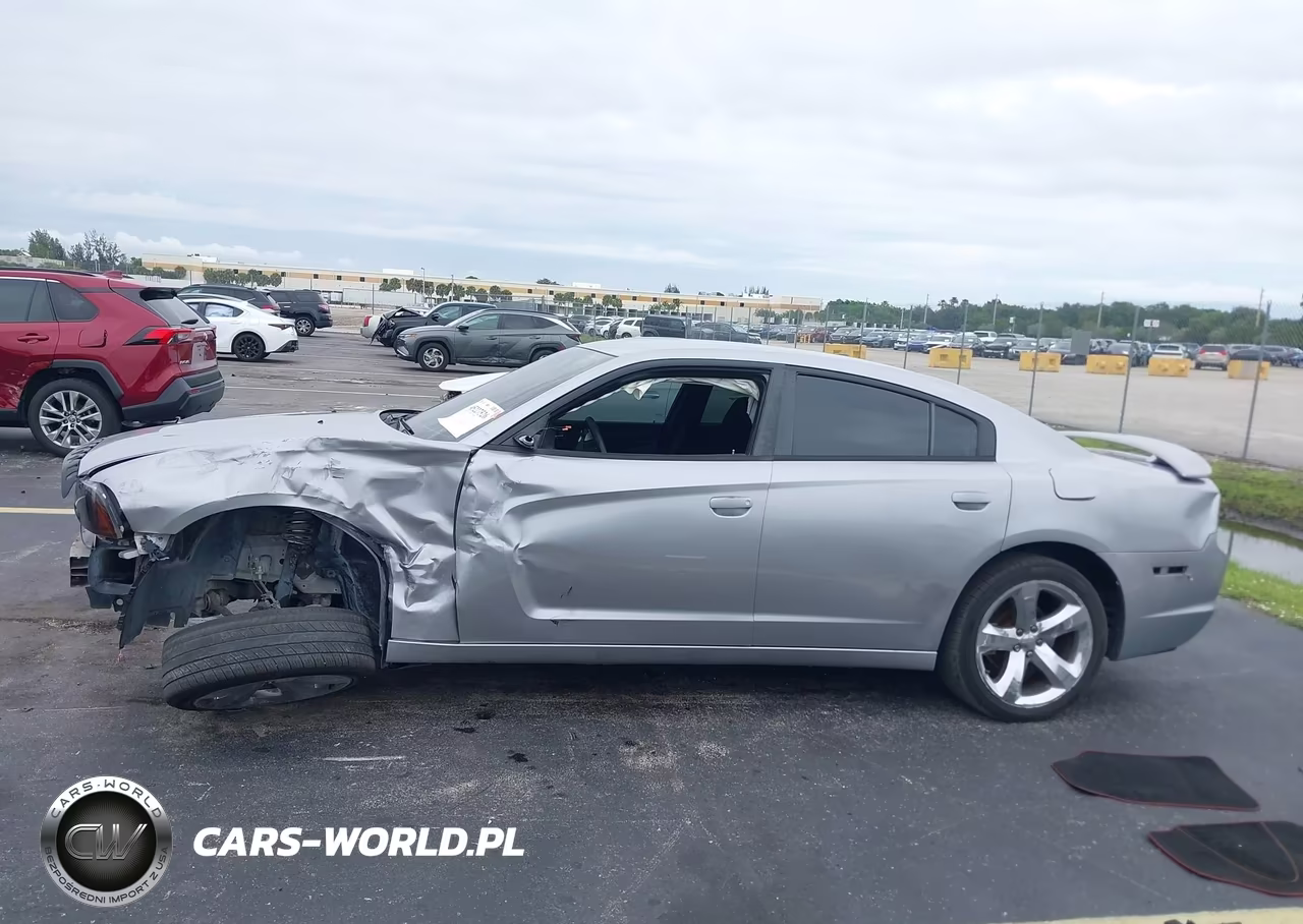 2013 Dodge Charger Sxt VIN:2C3CDXHGXDH584084 - 14