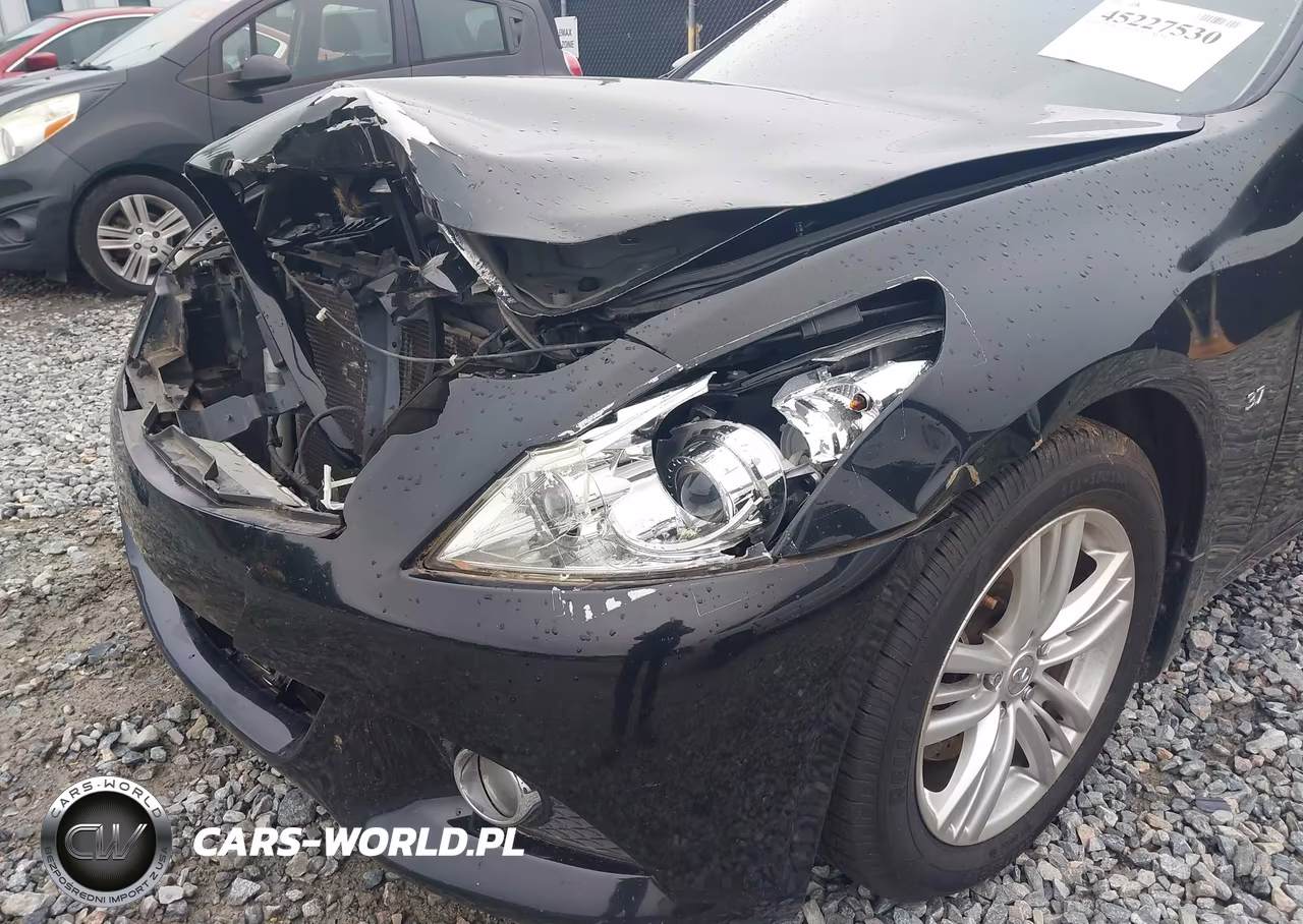 2015 Infiniti Q40 VIN:JN1CV6AP9FM501244 - 13