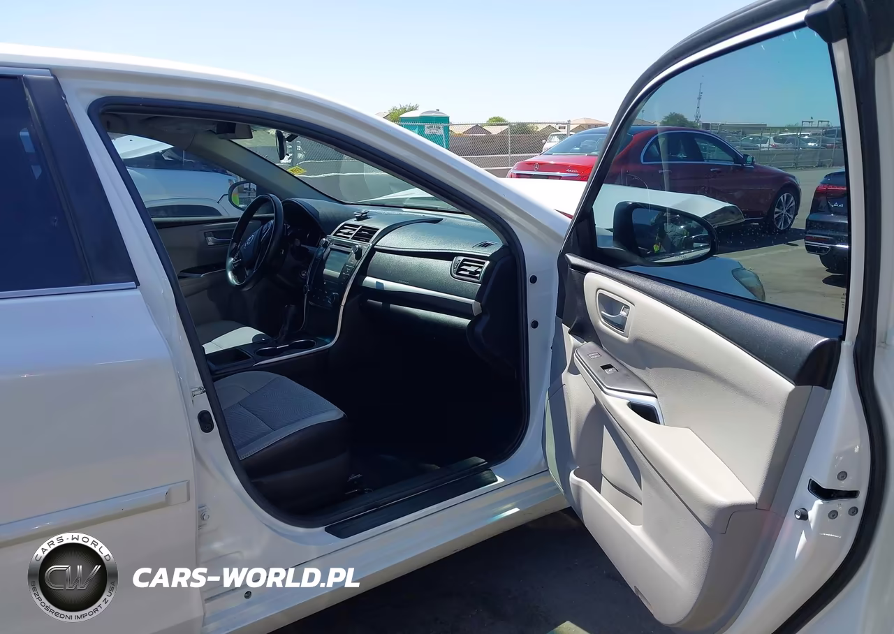 2016 Toyota Camry Se VIN:4T1BF1FK3GU587749 - 5
