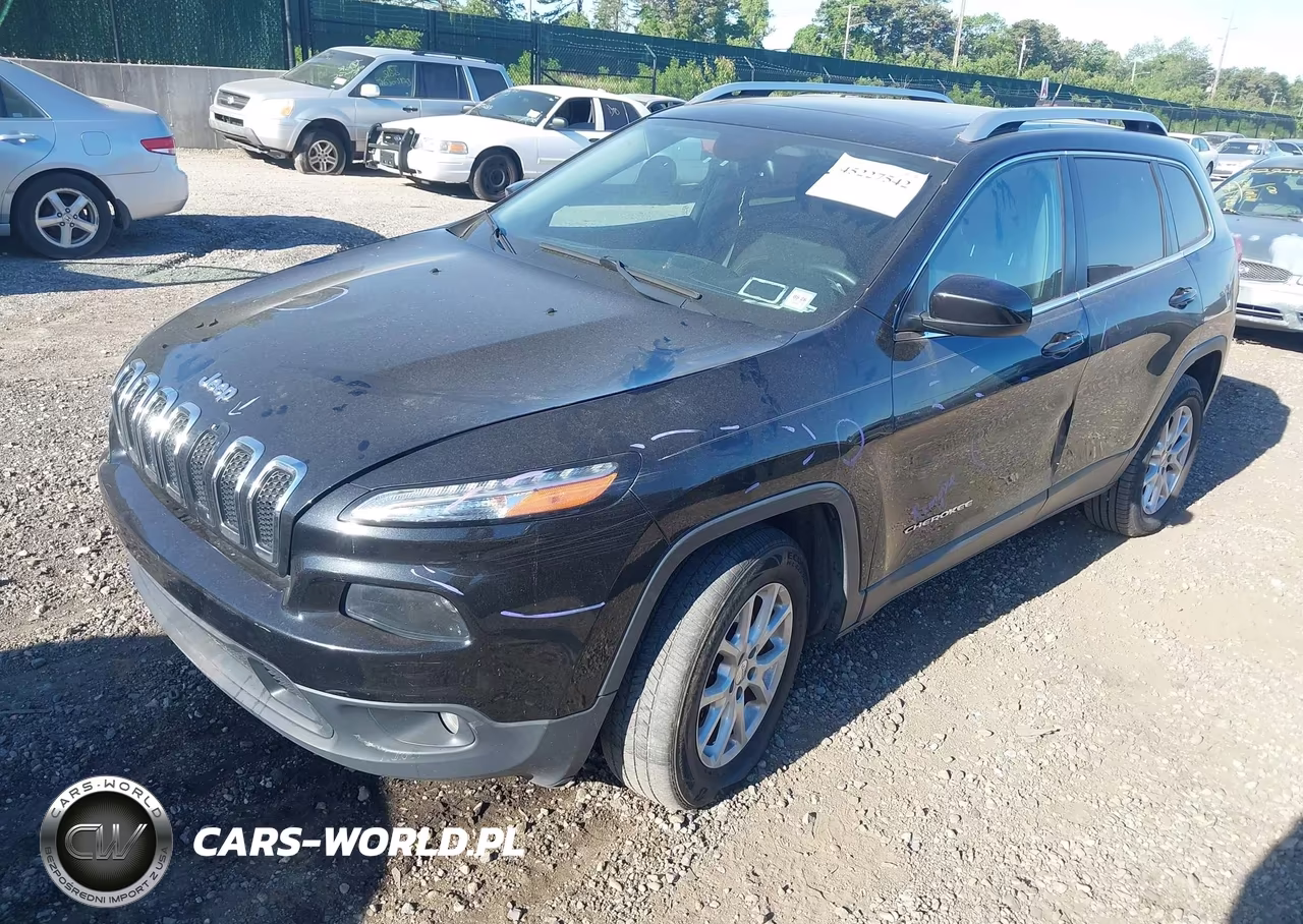 2015 Jeep Cherokee Latitude VIN:1C4PJMCS7FW551306 - 2