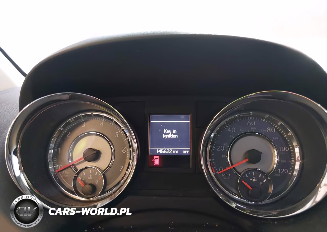 2015 Chrysler Town & Country Touring VIN:2C4RC1BG5FR620405 - 7