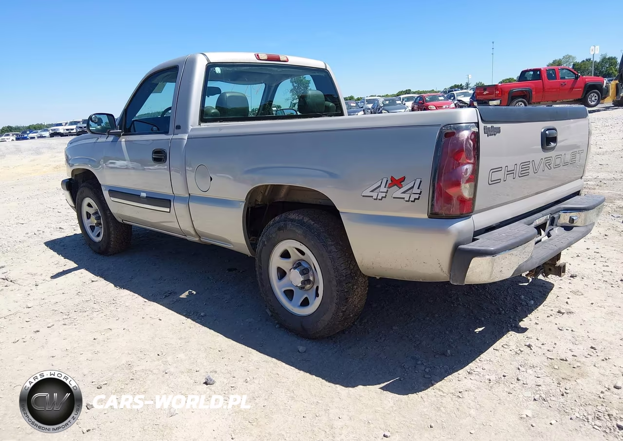 2005 Chevrolet Silverado 1500 VIN:1GCEK14V45Z101377 - 3