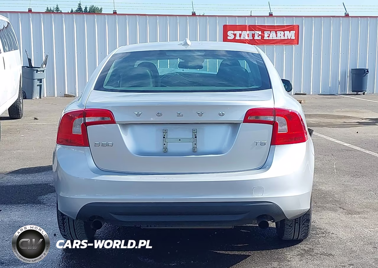 2012 Volvo S60 T5 VIN:YV1622FSXC2051145 - 16