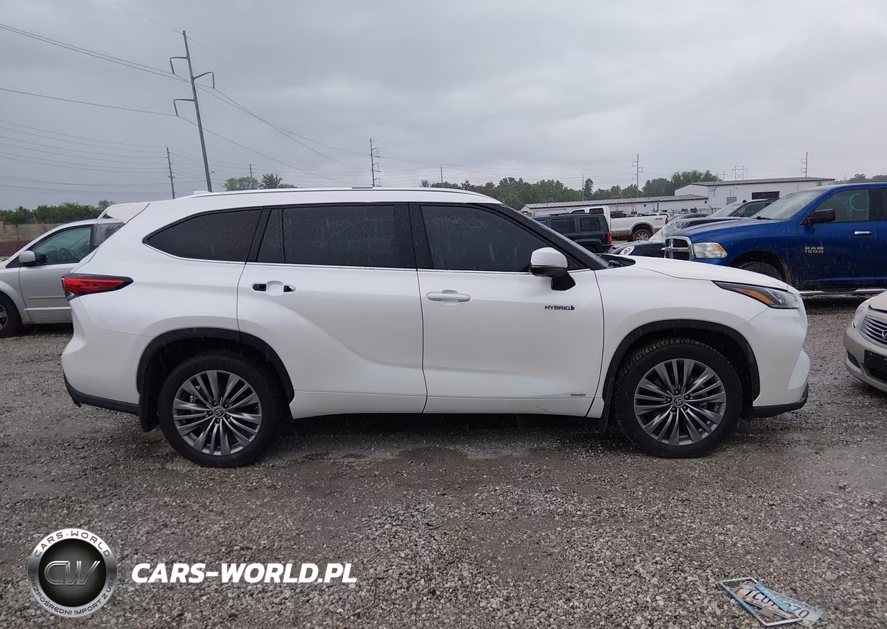 2021 Toyota Highlander Hybrid Platinum VIN:5TDEBRCHXMS019339 - 13