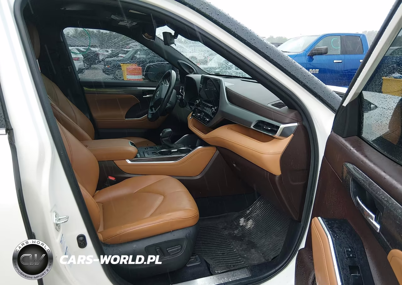 2021 Toyota Highlander Hybrid Platinum VIN:5TDEBRCHXMS019339 - 5
